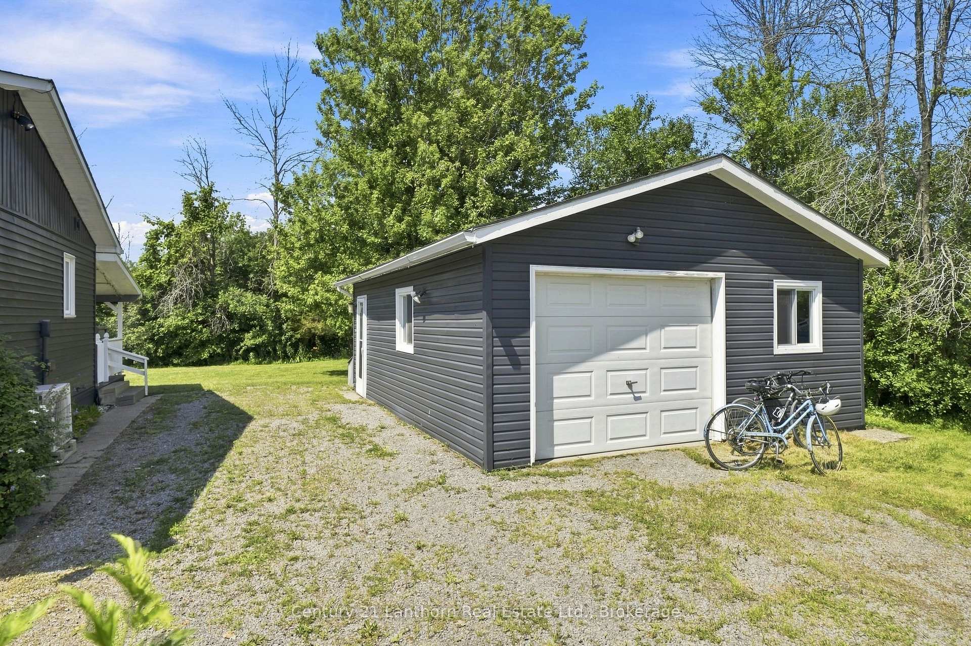 Photo 31 of 2494 Salem Road, Prince Edward County, Ameliasburg Ward — HOMEH