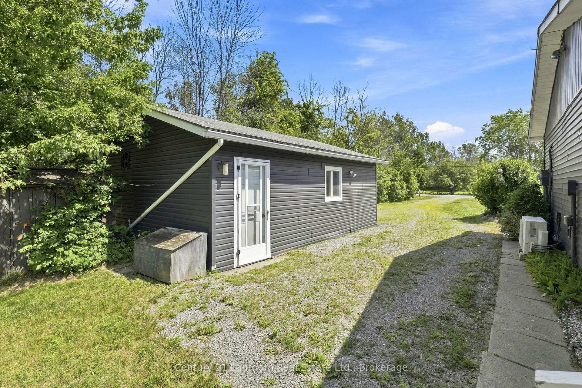 Photo 33 of 2494 Salem Road, Prince Edward County, Ameliasburg Ward — HOMEH