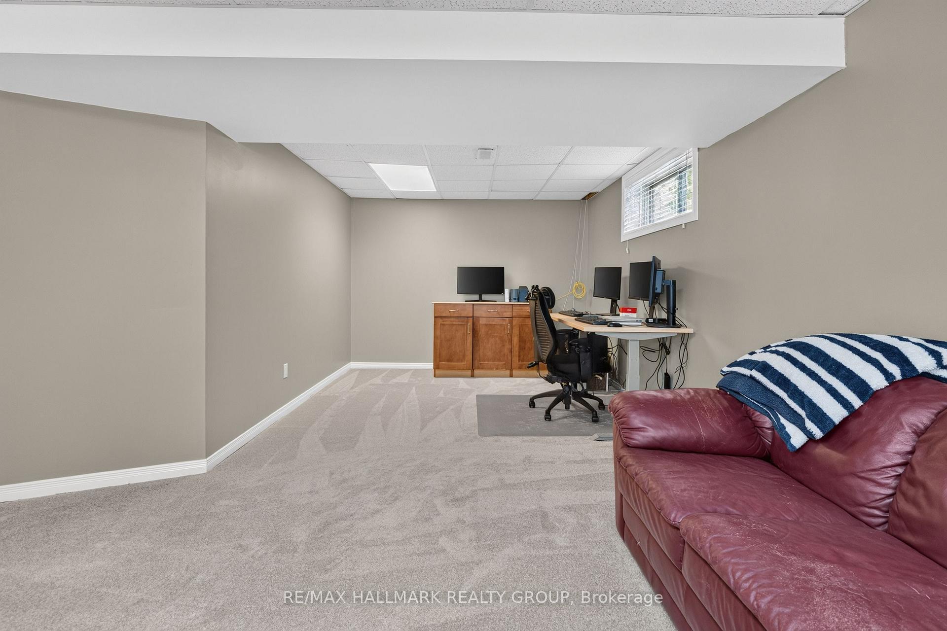 Photo 35 of 1673 Neptune Way, Ottawa, Fallingbrook/Gardenway South — HOMEH