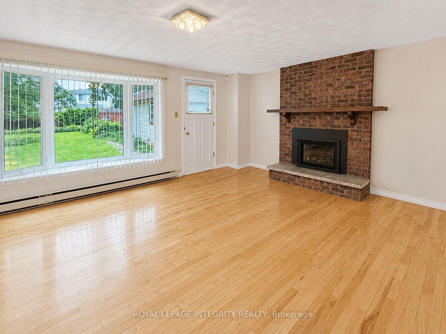 Photo 11 of 577 Lynwood Drive, Cornwall, Cornwall — HOMEH