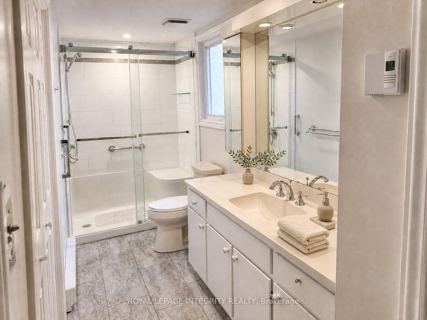 Photo 23 of 577 Lynwood Drive, Cornwall, Cornwall — HOMEH
