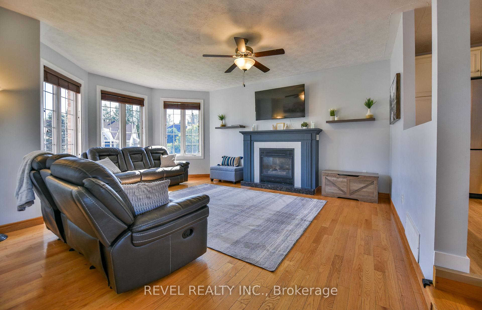 Photo 6 of 43 Pleasant Avenue, Timmins, MTJ - Beaurivage — HOMEH