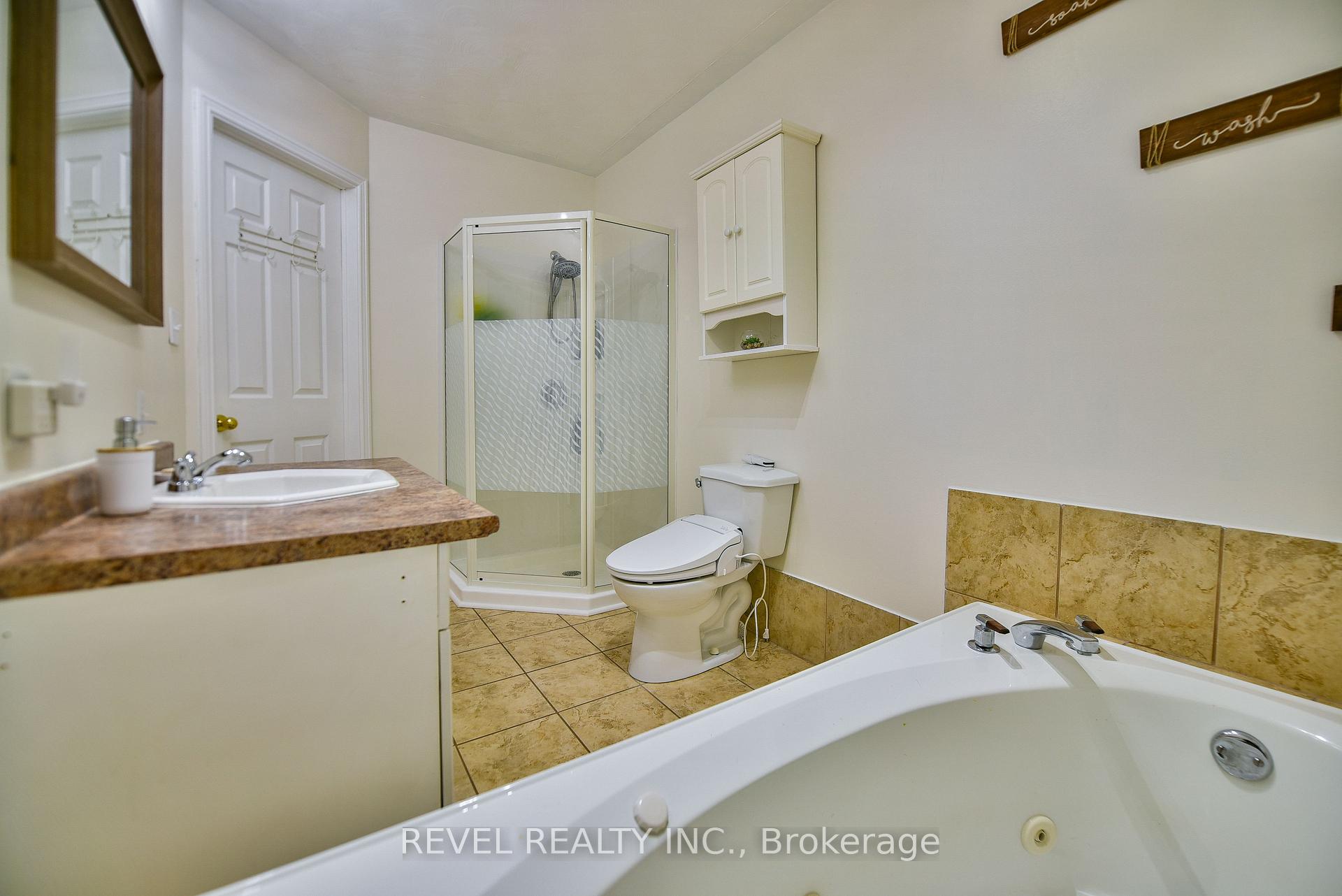 Photo 19 of 43 Pleasant Avenue, Timmins, MTJ - Beaurivage — HOMEH