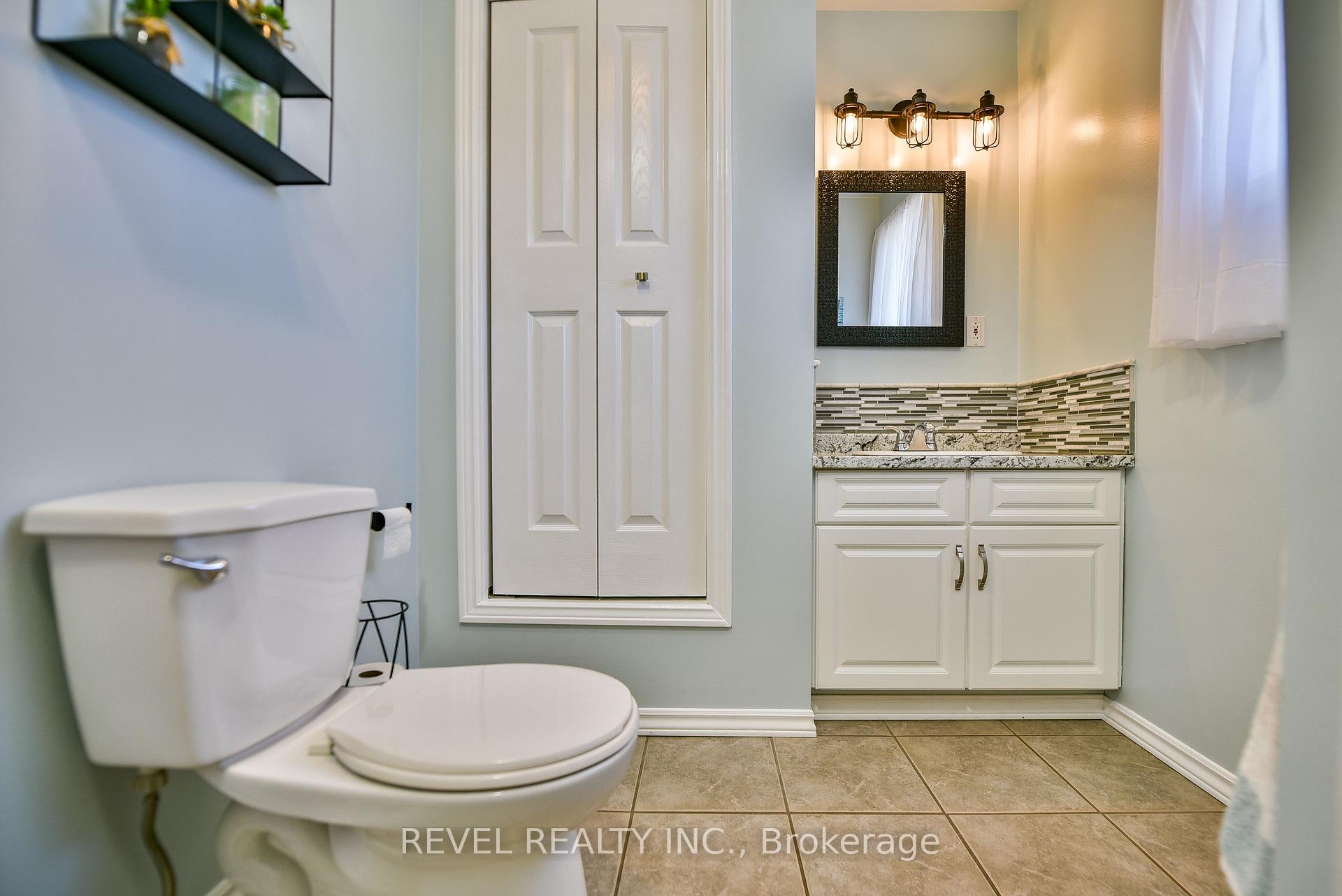 Photo 24 of 43 Pleasant Avenue, Timmins, MTJ - Beaurivage — HOMEH