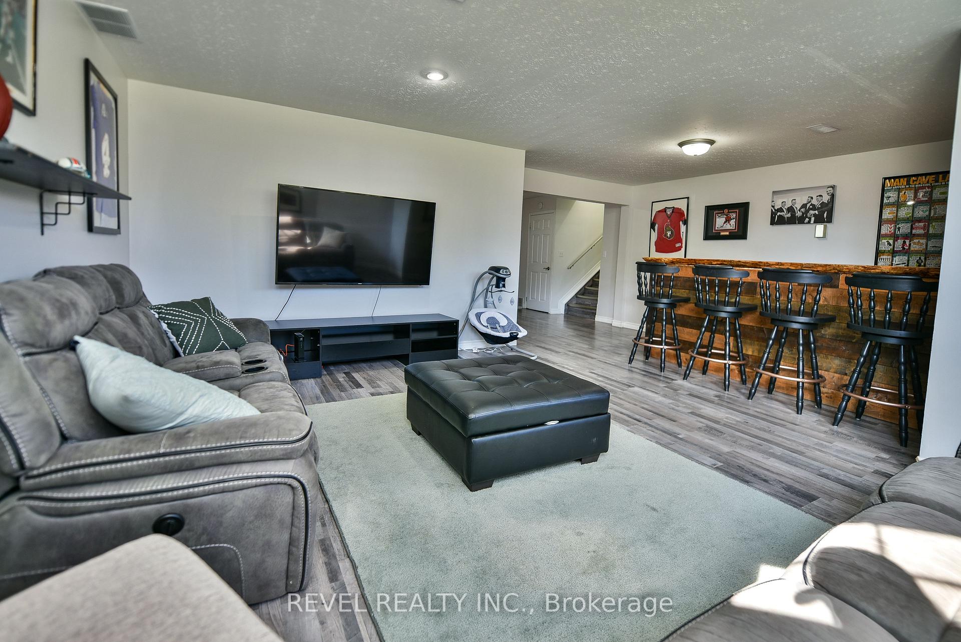 Photo 34 of 43 Pleasant Avenue, Timmins, MTJ - Beaurivage — HOMEH