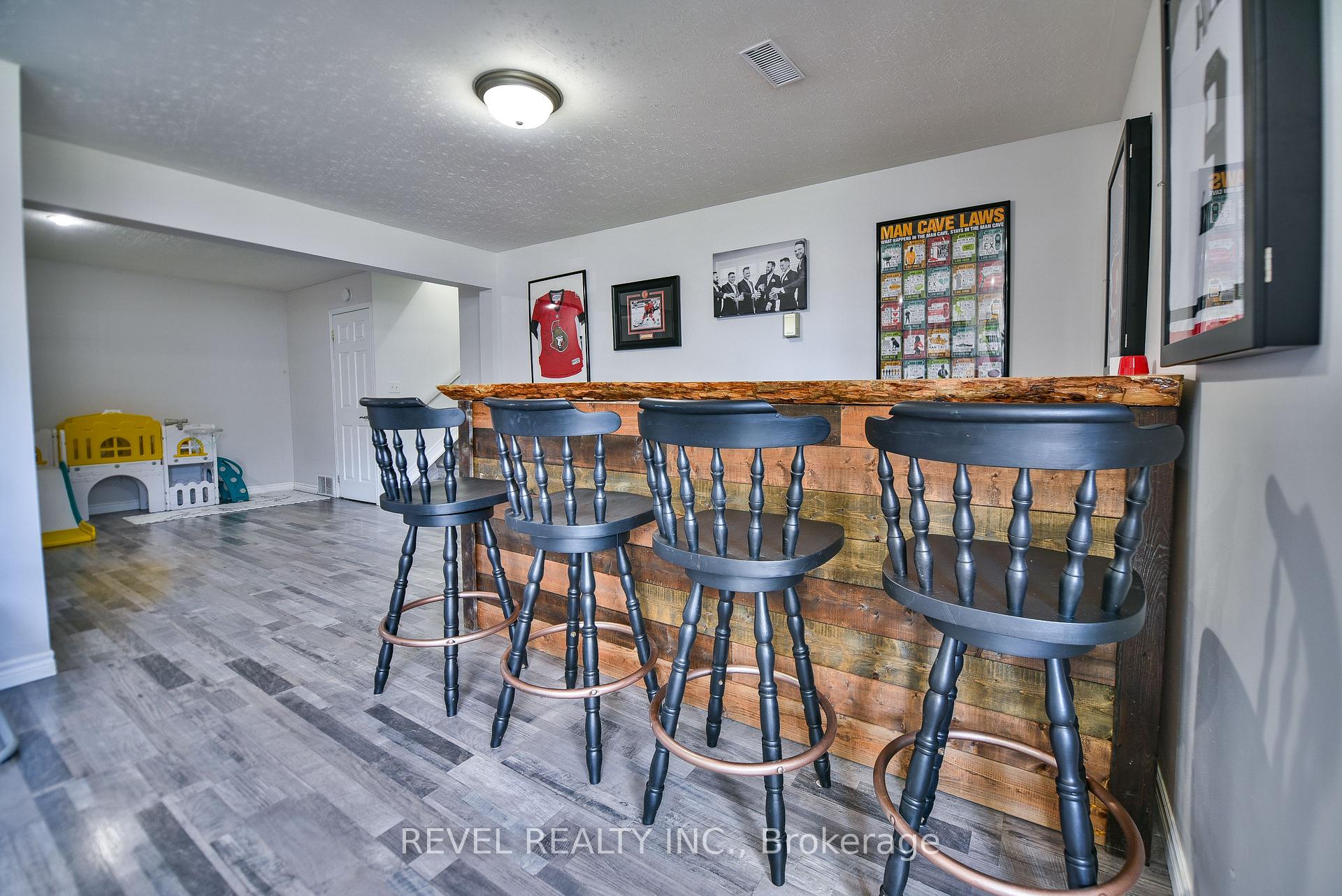 Photo 35 of 43 Pleasant Avenue, Timmins, MTJ - Beaurivage — HOMEH