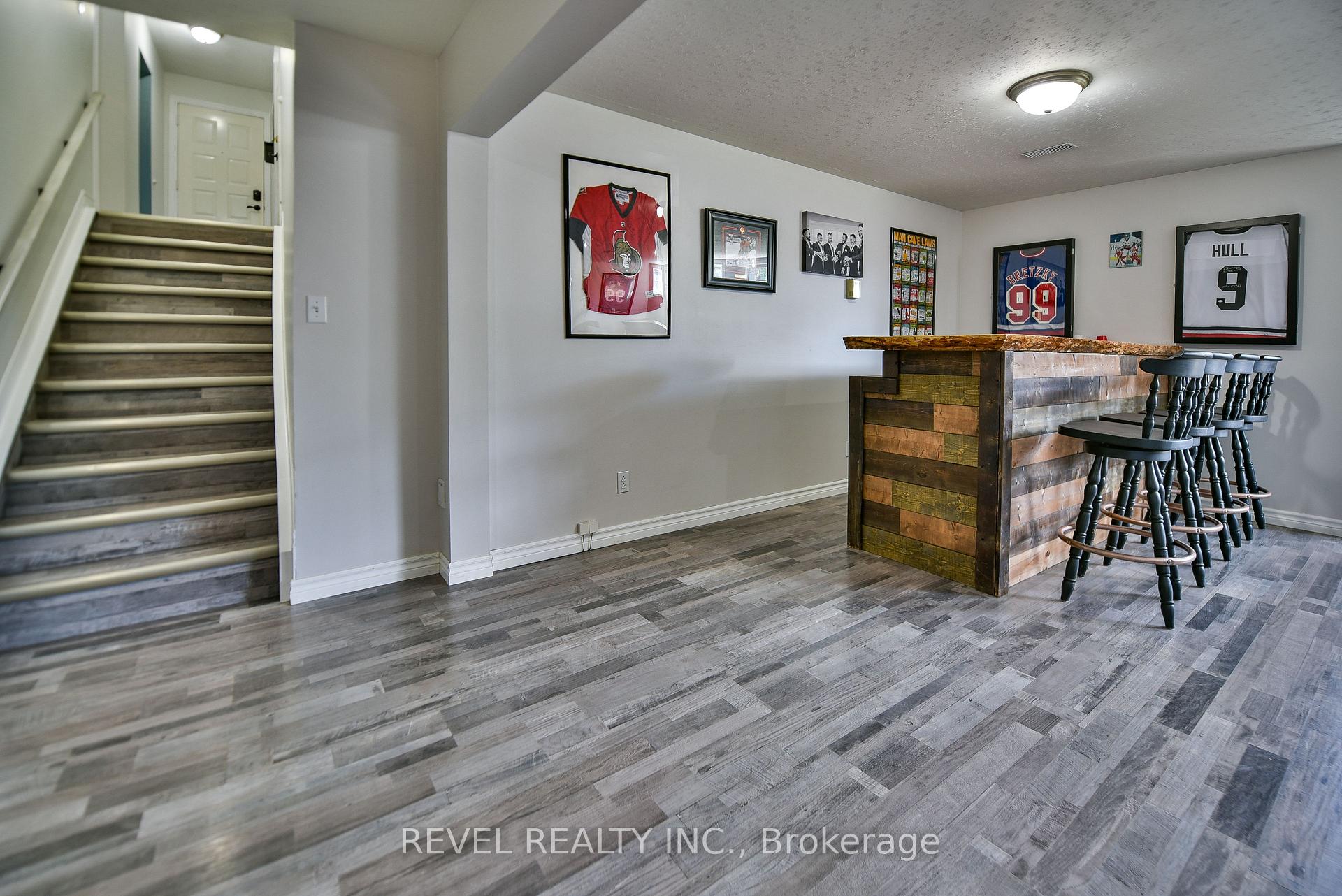 Photo 37 of 43 Pleasant Avenue, Timmins, MTJ - Beaurivage — HOMEH