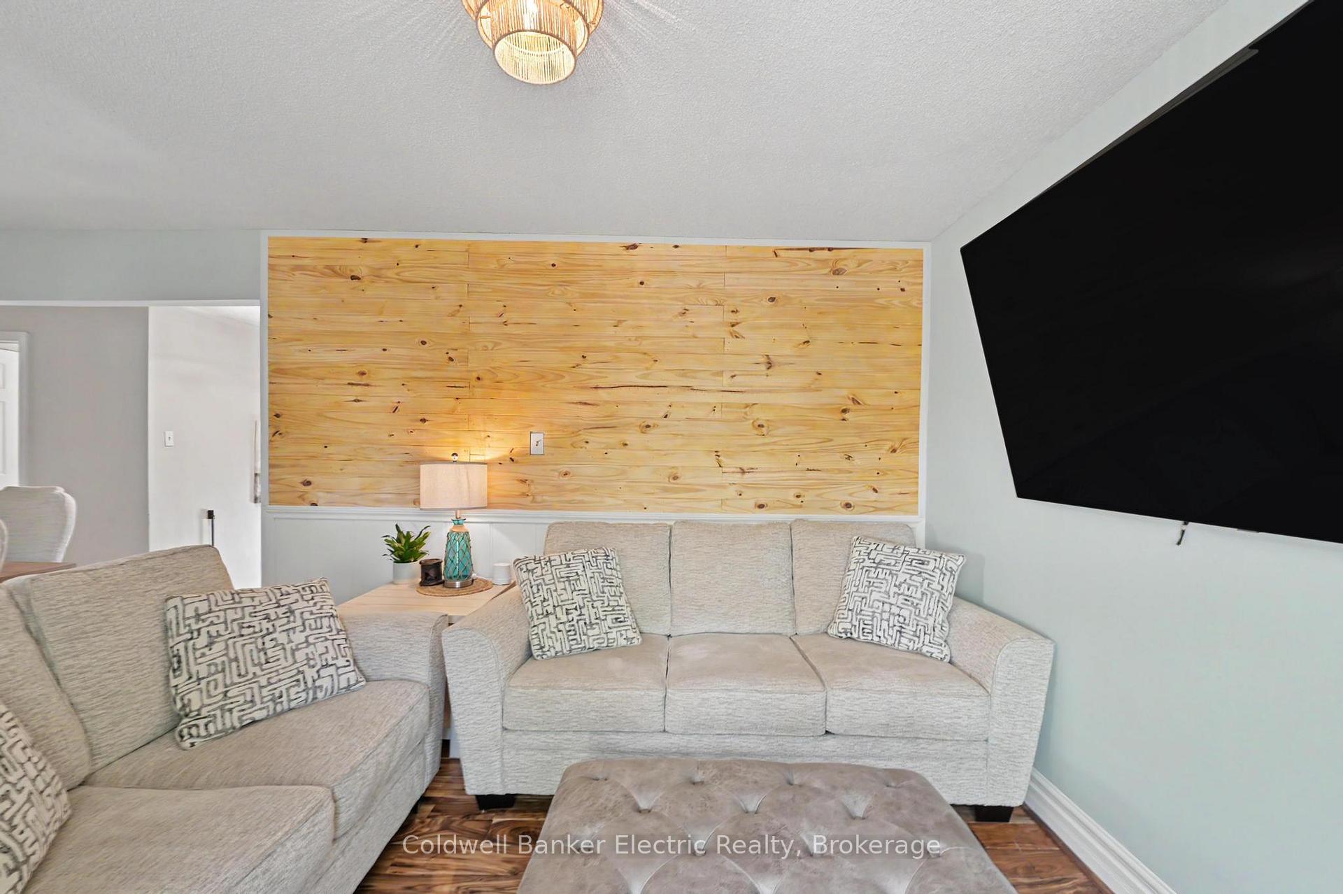 Photo 22 of 3 Maple Avenue, Asphodel-Norwood, Norwood — HOMEH