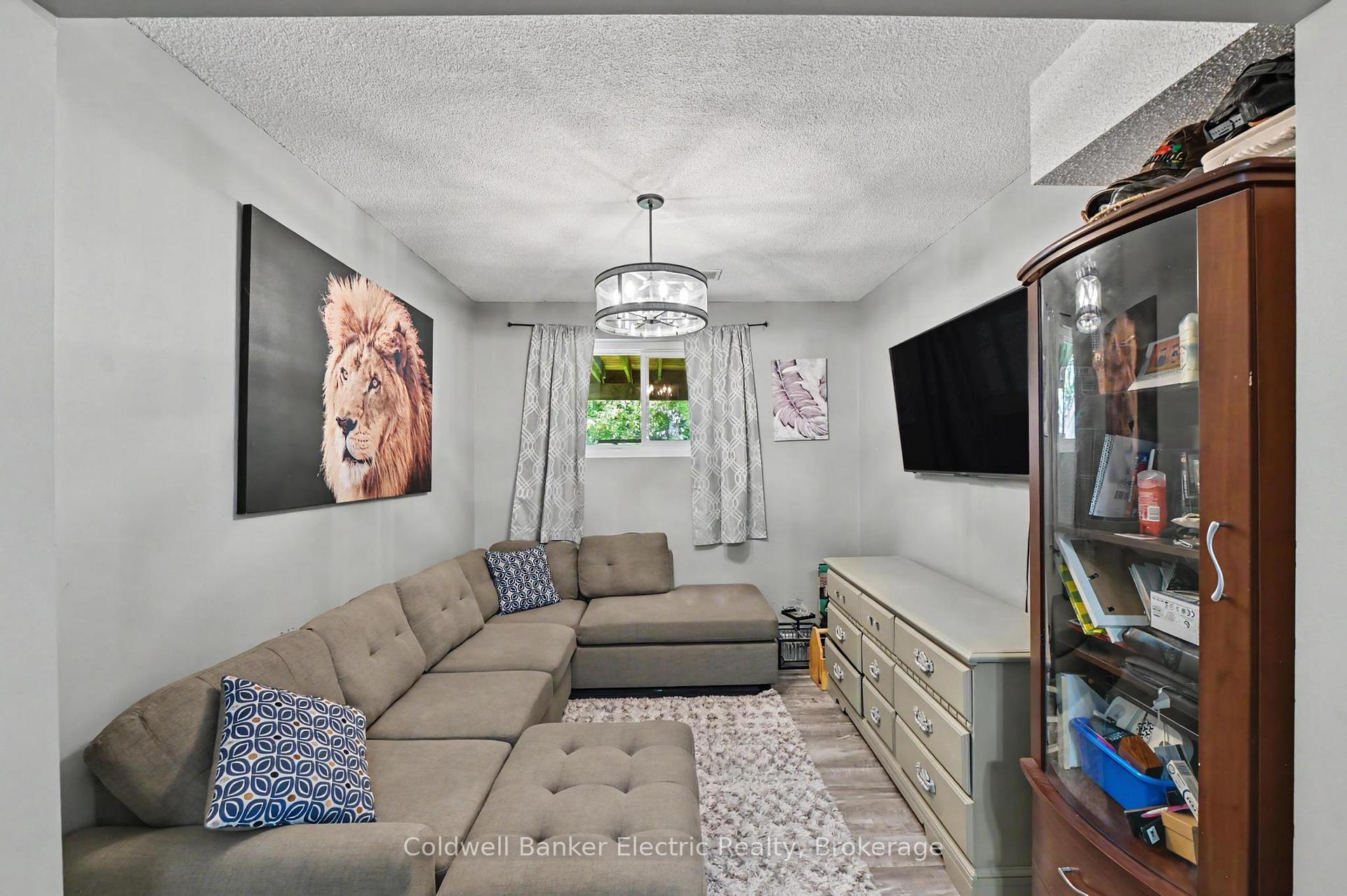 Photo 34 of 3 Maple Avenue, Asphodel-Norwood, Norwood — HOMEH