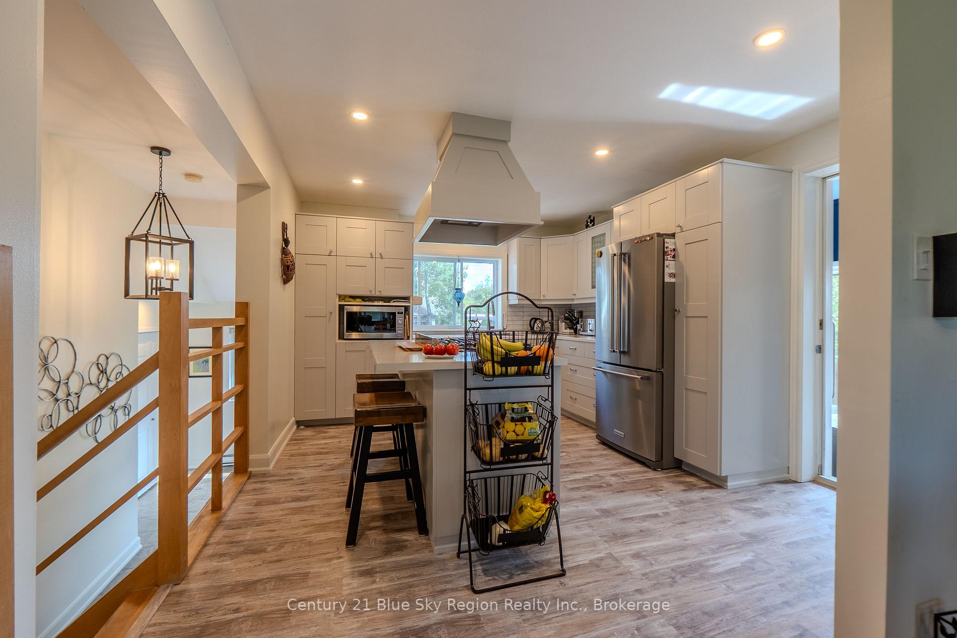 Photo 19 of 2574 Hwy 17 E, East Ferris — HOMEH