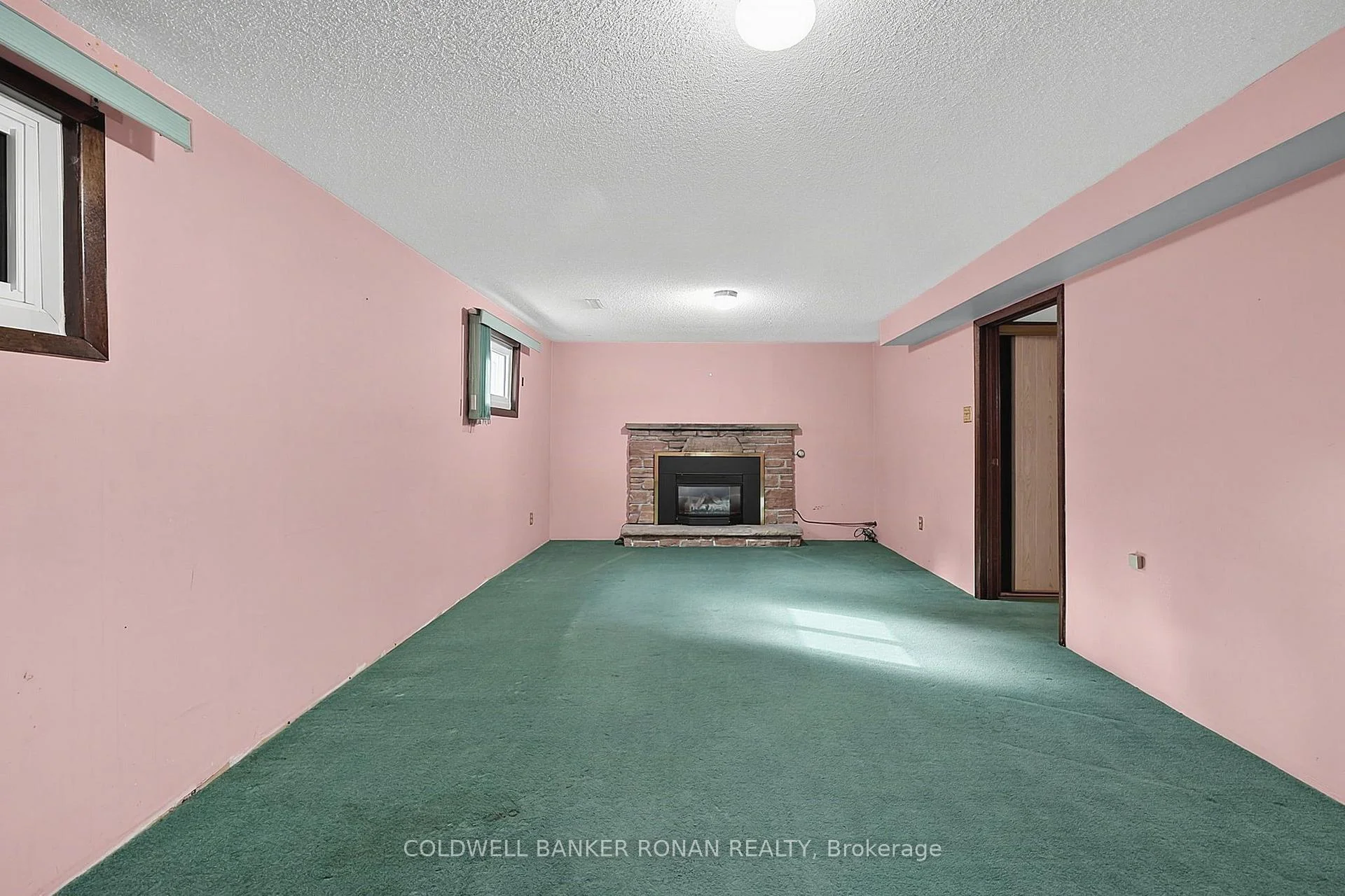 Photo 47 of 43 Alexander Street, New Tecumseth, Tottenham — HOMEH