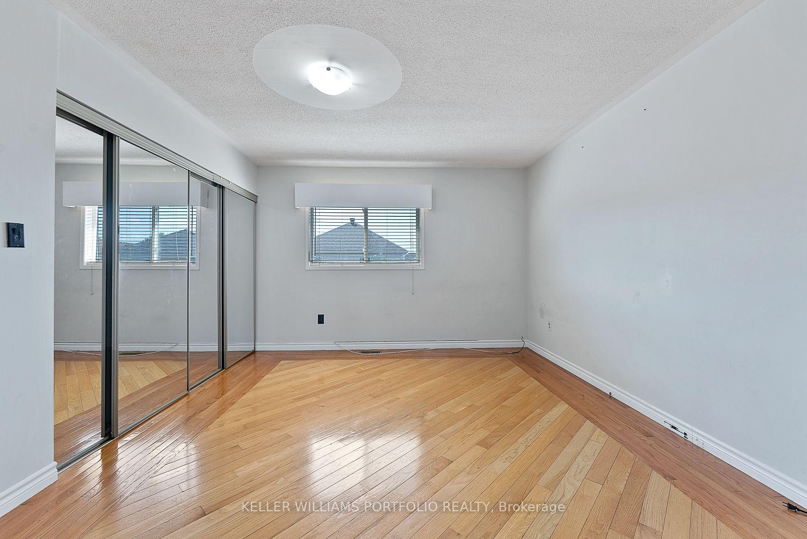Photo 26 of 1023 Roseheath Street, Oshawa, Pinecrest — HOMEH