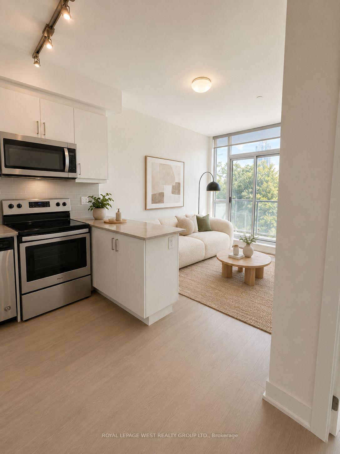 Photo 9 of Unit 403, 1486 Bathurst Street, Toronto, Humewood-Cedarvale — HOMEH