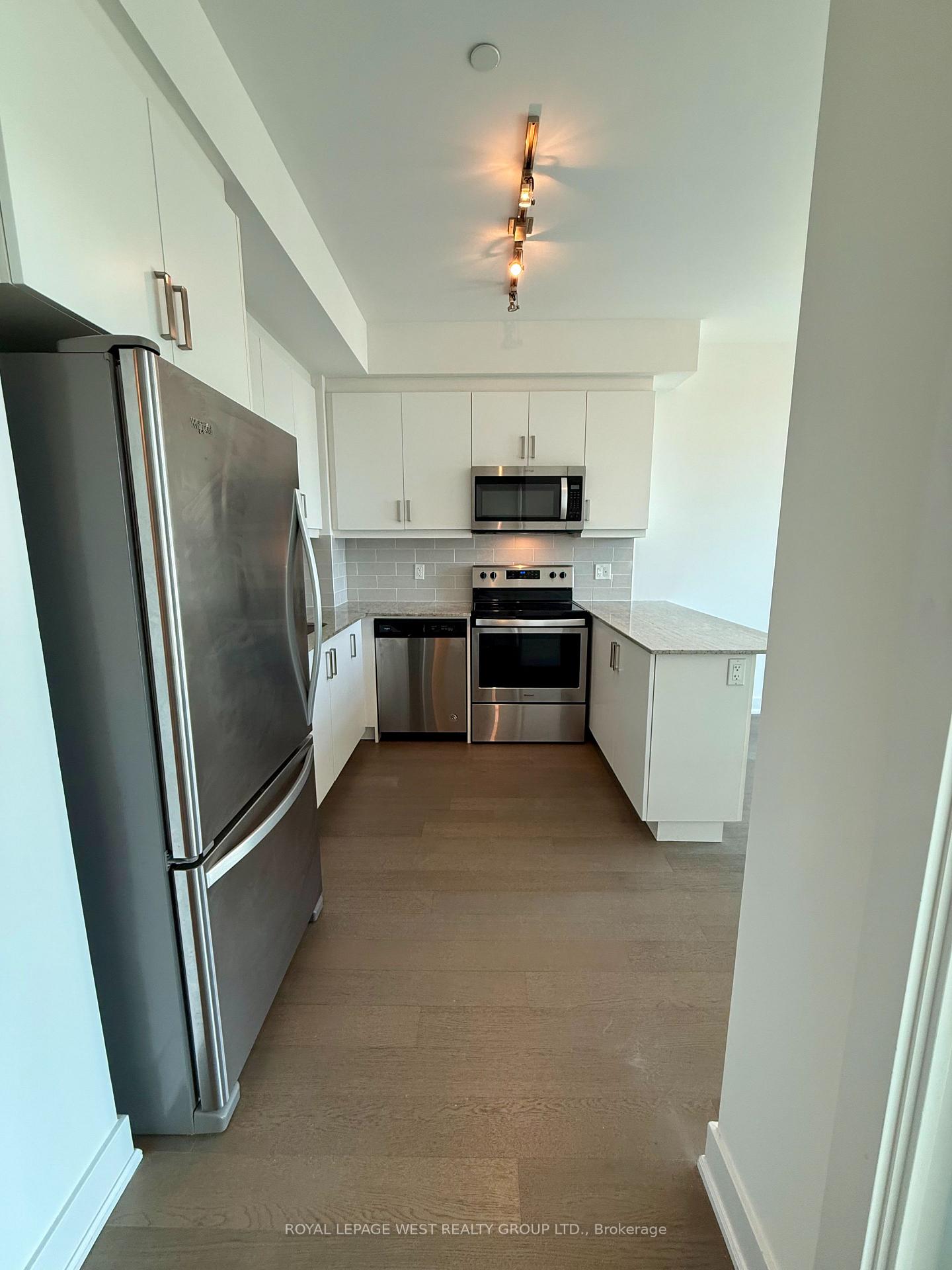 Photo 10 of Unit 403, 1486 Bathurst Street, Toronto, Humewood-Cedarvale — HOMEH