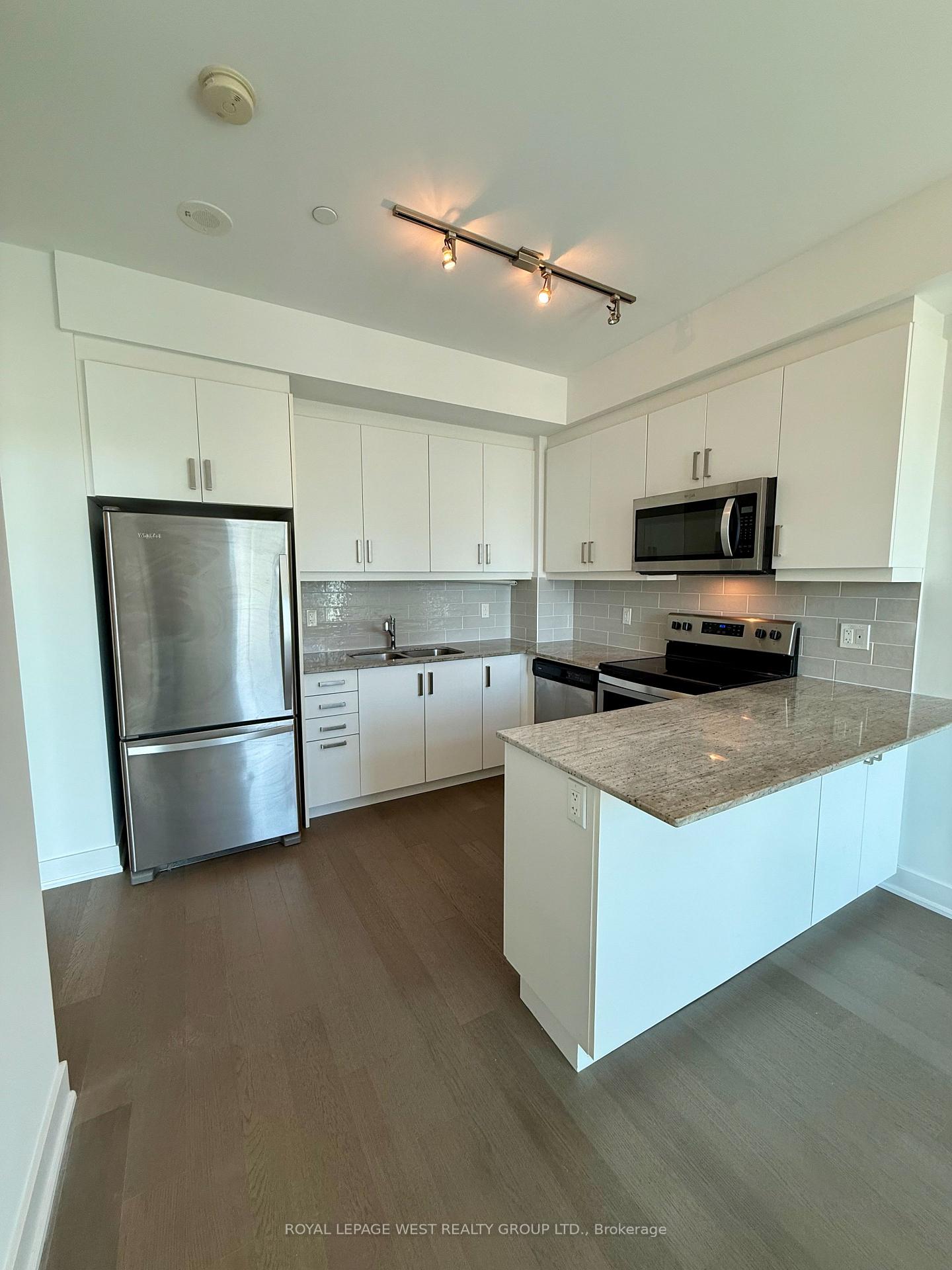 Photo 12 of Unit 403, 1486 Bathurst Street, Toronto, Humewood-Cedarvale — HOMEH