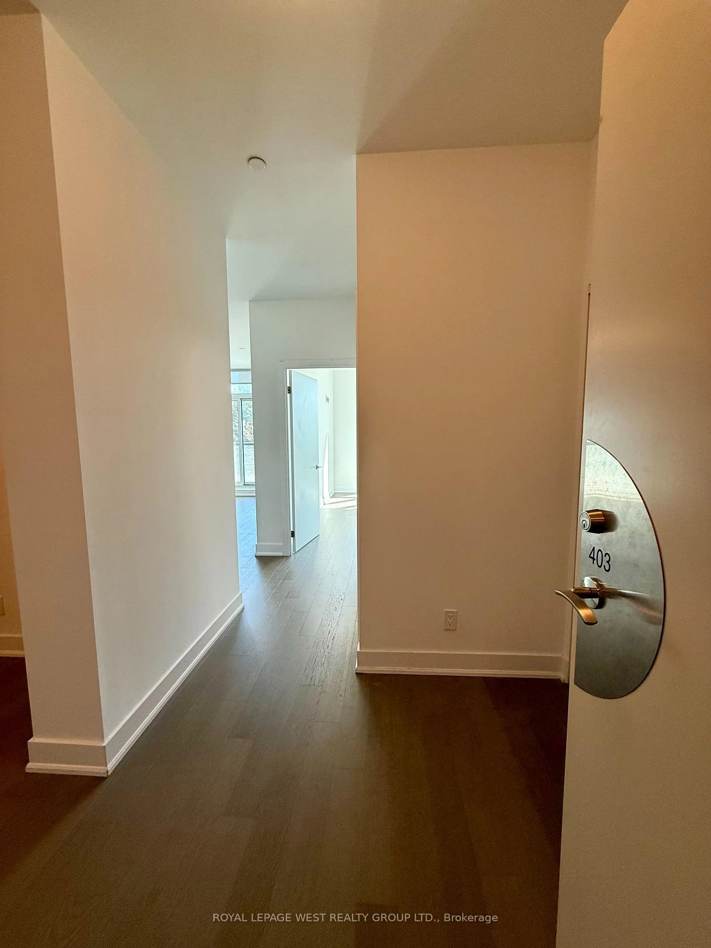 Photo 11 of Unit 403, 1486 Bathurst Street, Toronto, Humewood-Cedarvale — HOMEH