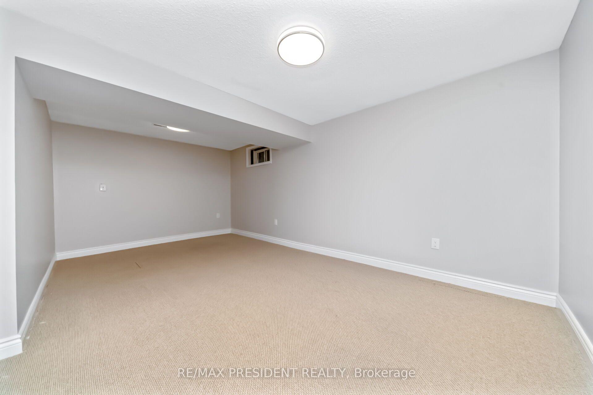 Photo 32 of 91 Martindale Crescent, Brampton, Brampton West — HOMEH