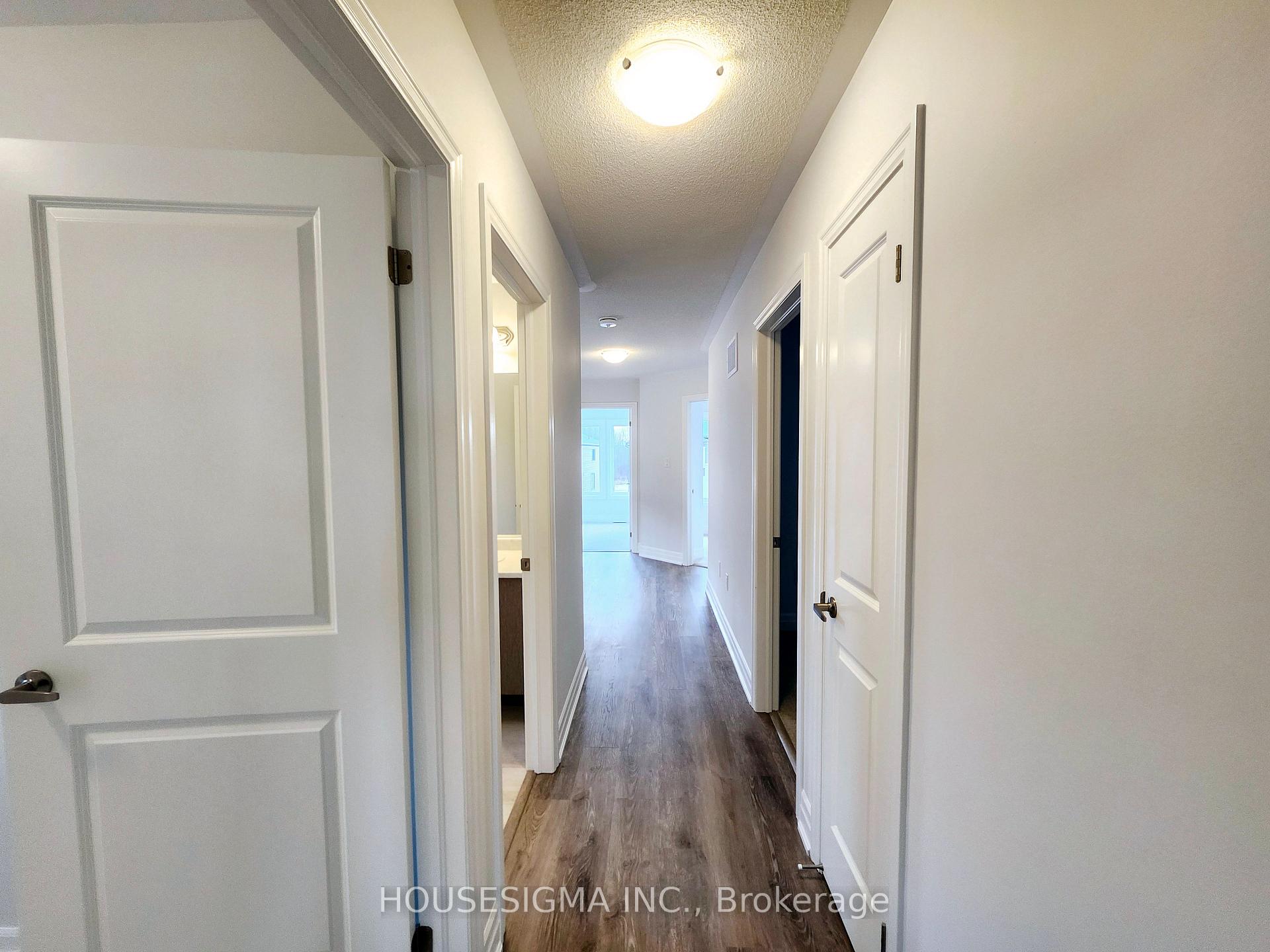 Photo 20 of 31 Rosanne Circle, Wasaga Beach — HOMEH