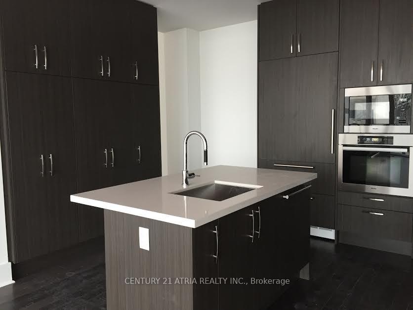 Photo 4 of Unit 304, 29 Queens Quay E, Toronto, Waterfront Communities — HOMEH