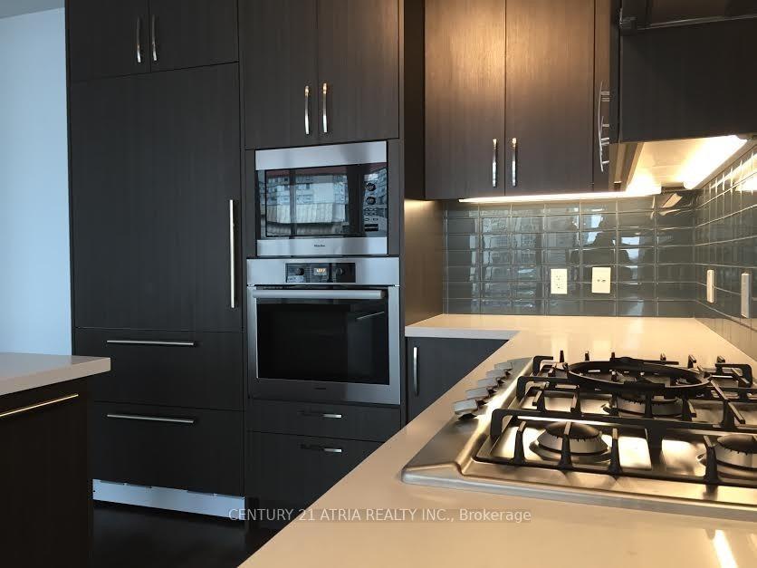 Photo 5 of Unit 304, 29 Queens Quay E, Toronto, Waterfront Communities — HOMEH