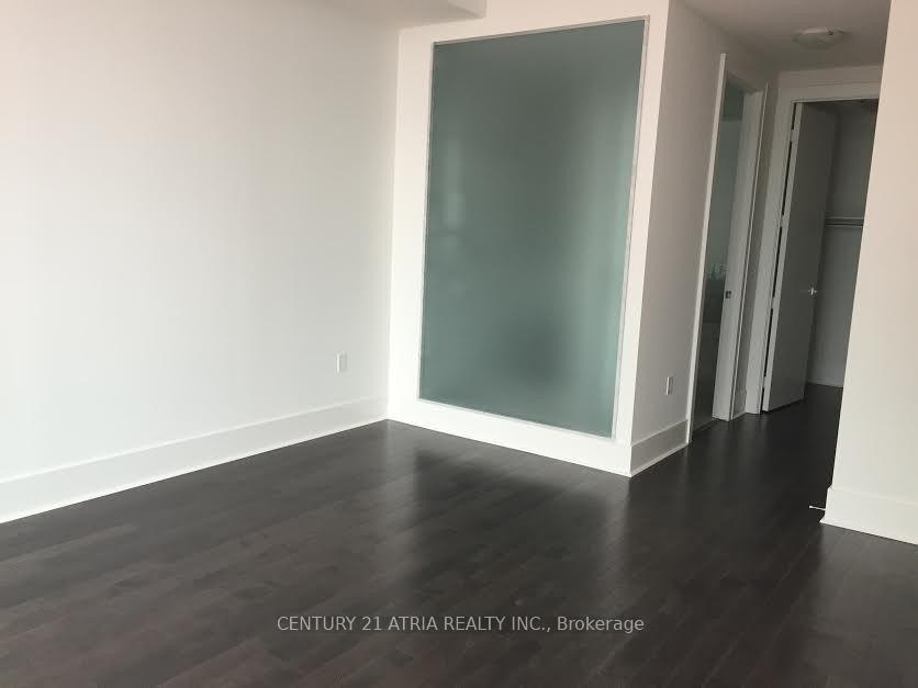 Photo 8 of Unit 304, 29 Queens Quay E, Toronto, Waterfront Communities — HOMEH