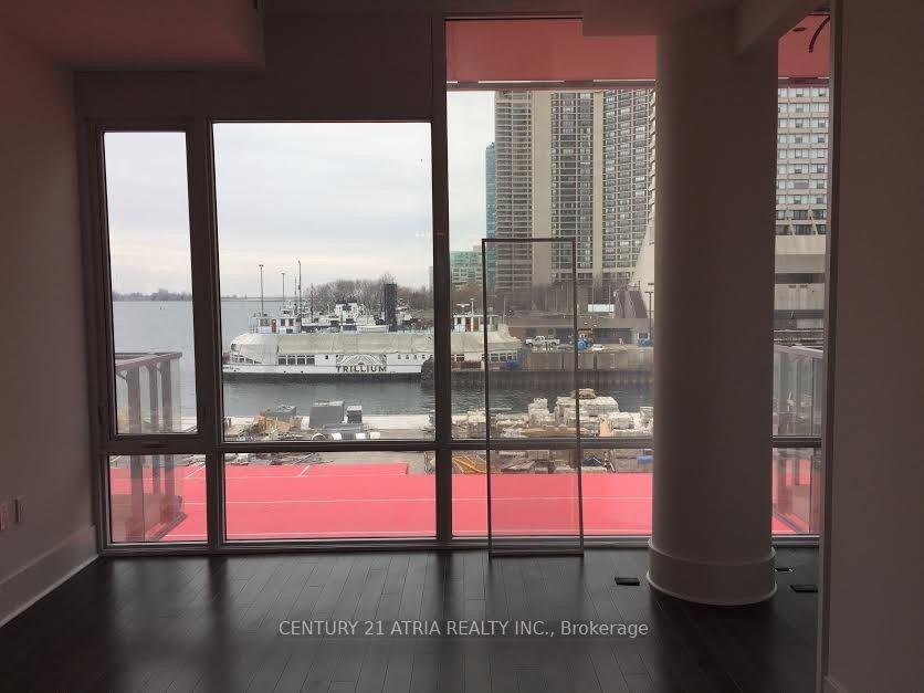 Photo 10 of Unit 304, 29 Queens Quay E, Toronto, Waterfront Communities — HOMEH