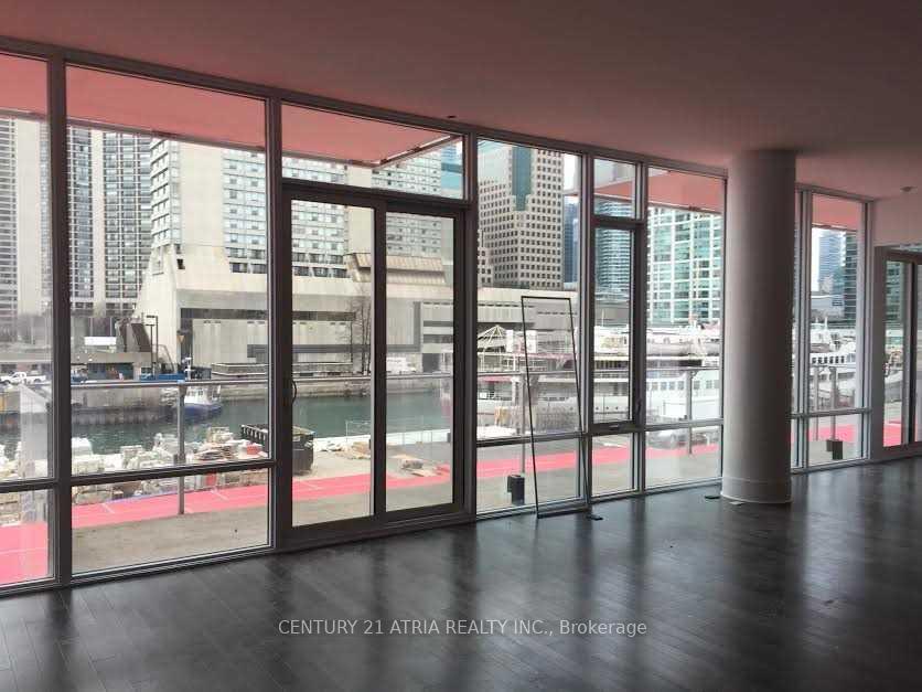 Photo 11 of Unit 304, 29 Queens Quay E, Toronto, Waterfront Communities — HOMEH