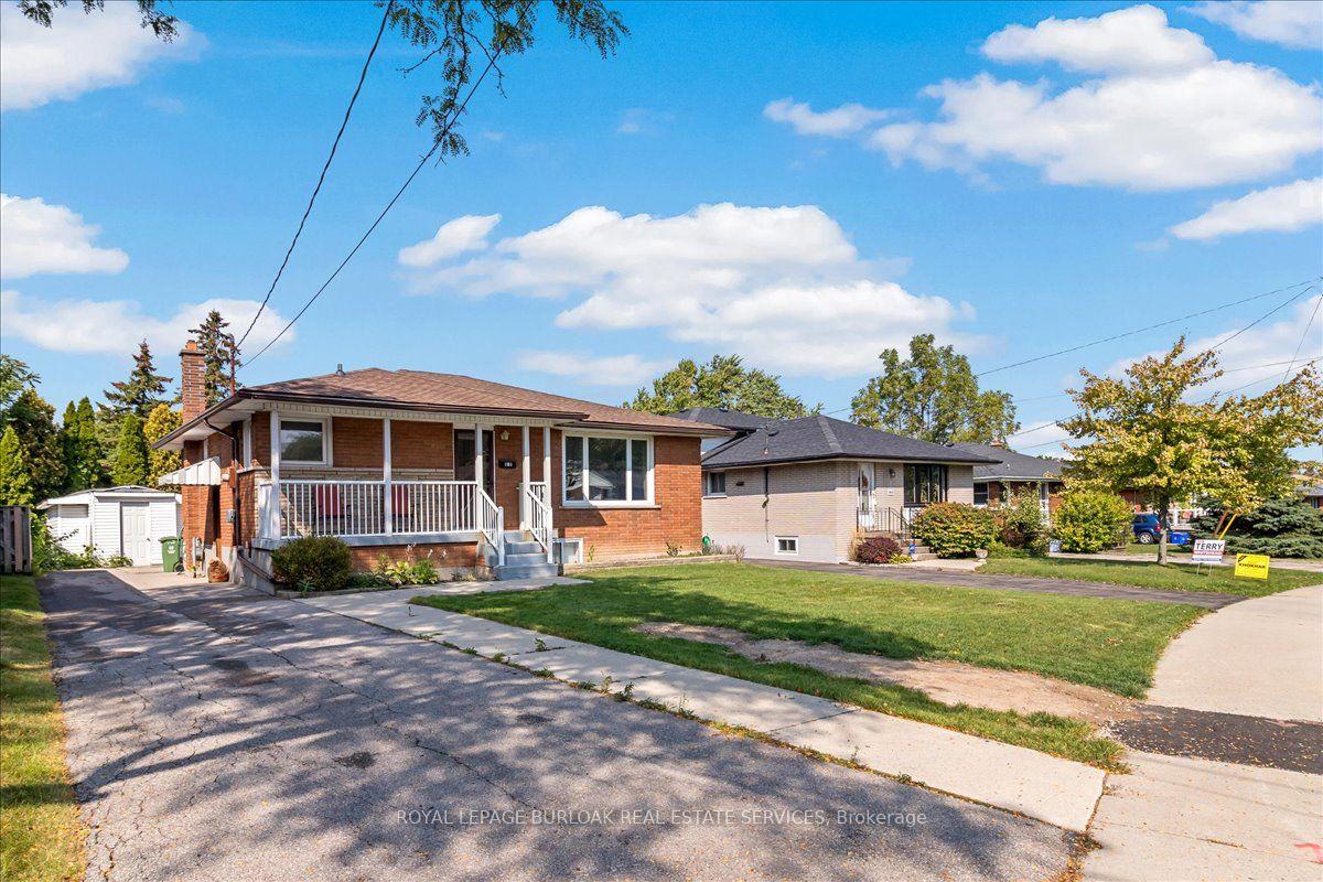 Photo of Unit Lower, 161 Hoover Crescent