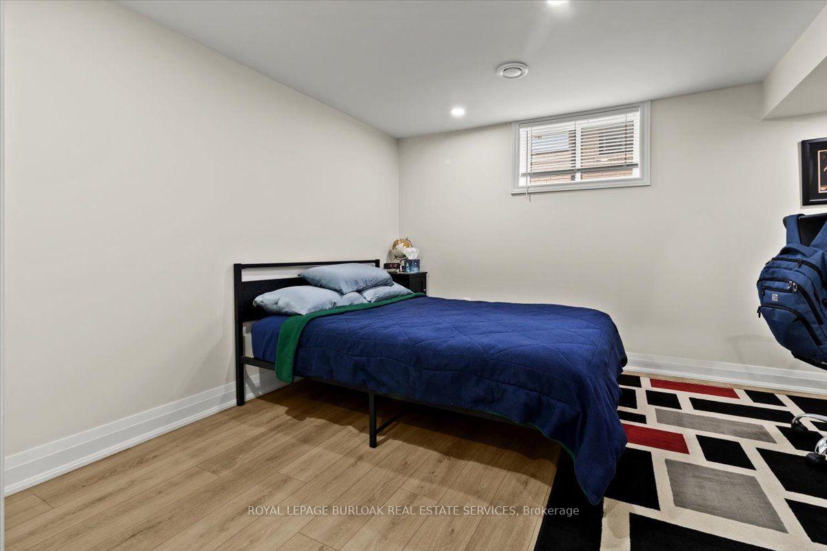 Photo 9 of Unit Lower, 161 Hoover Crescent, Hamilton, Balfour — HOMEH