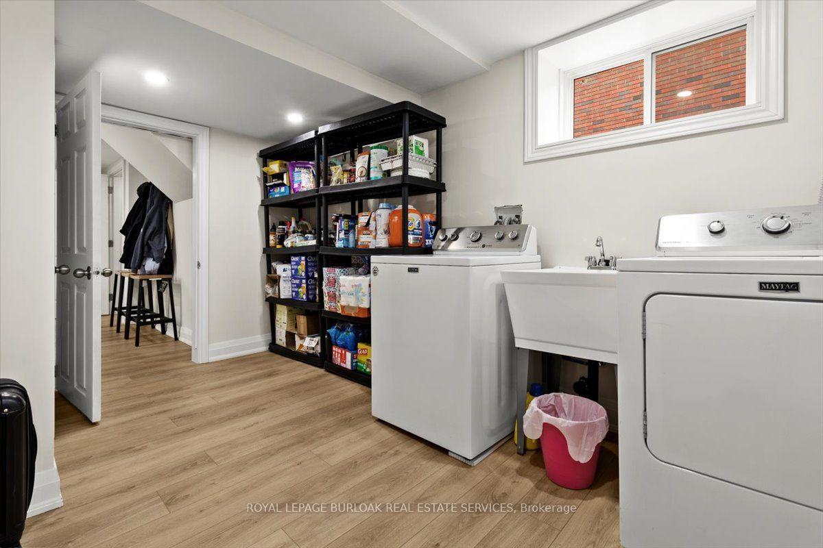 Photo 14 of Unit Lower, 161 Hoover Crescent, Hamilton, Balfour — HOMEH