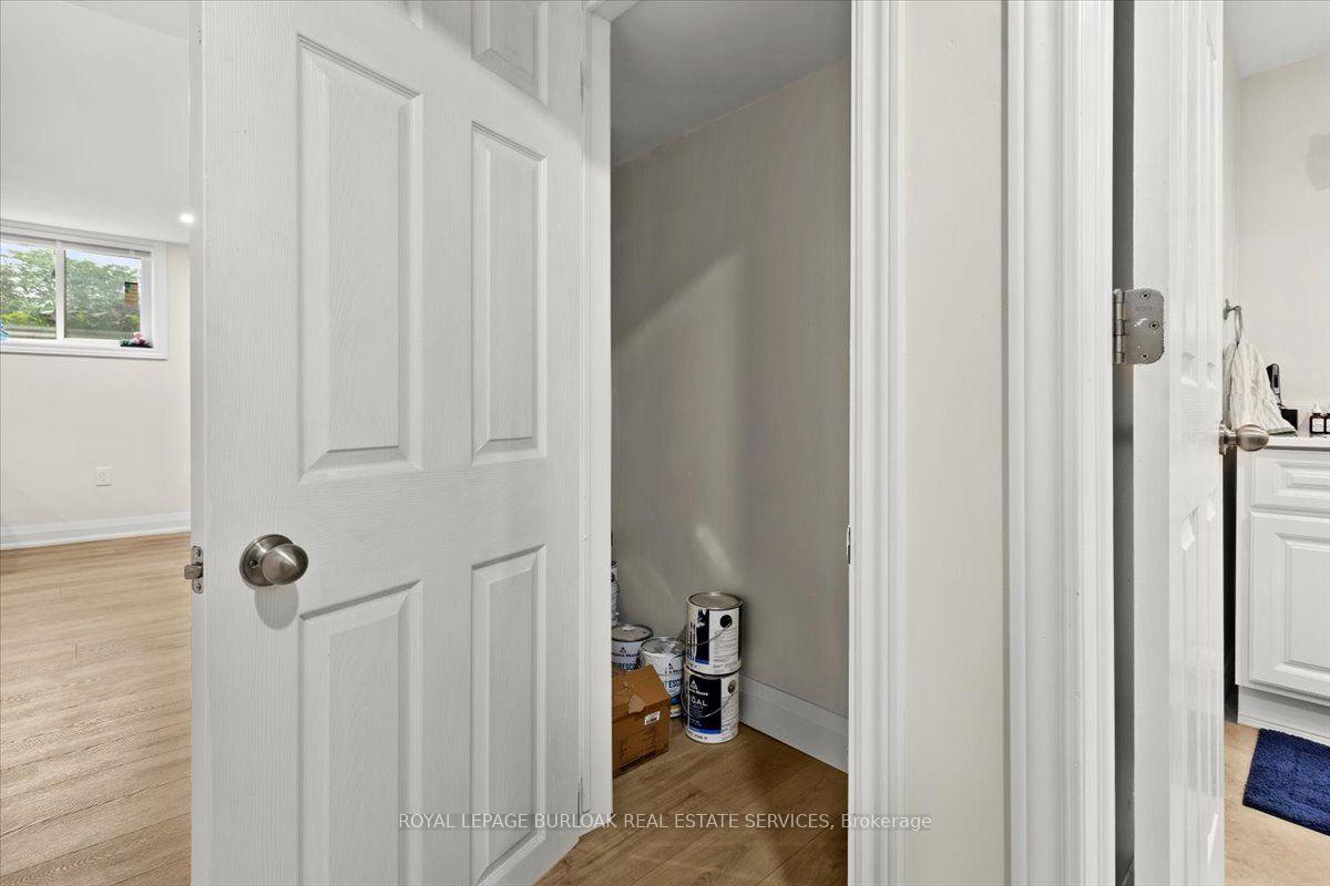 Photo 15 of Unit Lower, 161 Hoover Crescent, Hamilton, Balfour — HOMEH