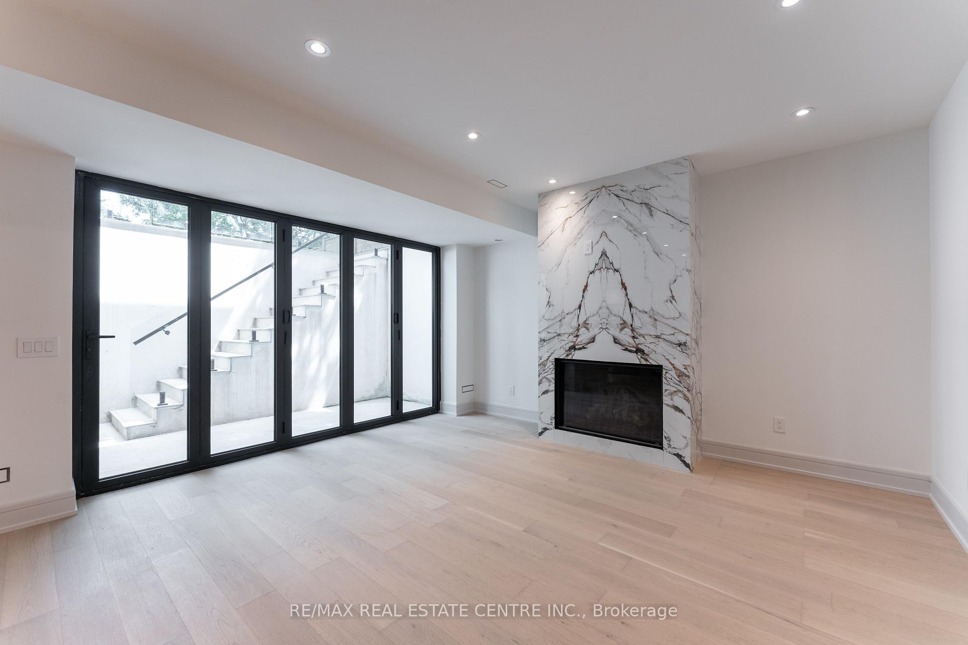 Photo 39 of 491 Fourth Line, Oakville, West — HOMEH