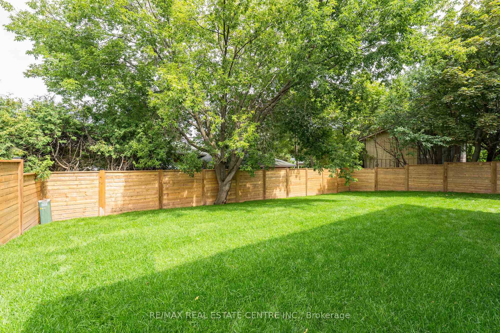 Photo 50 of 491 Fourth Line, Oakville, West — HOMEH
