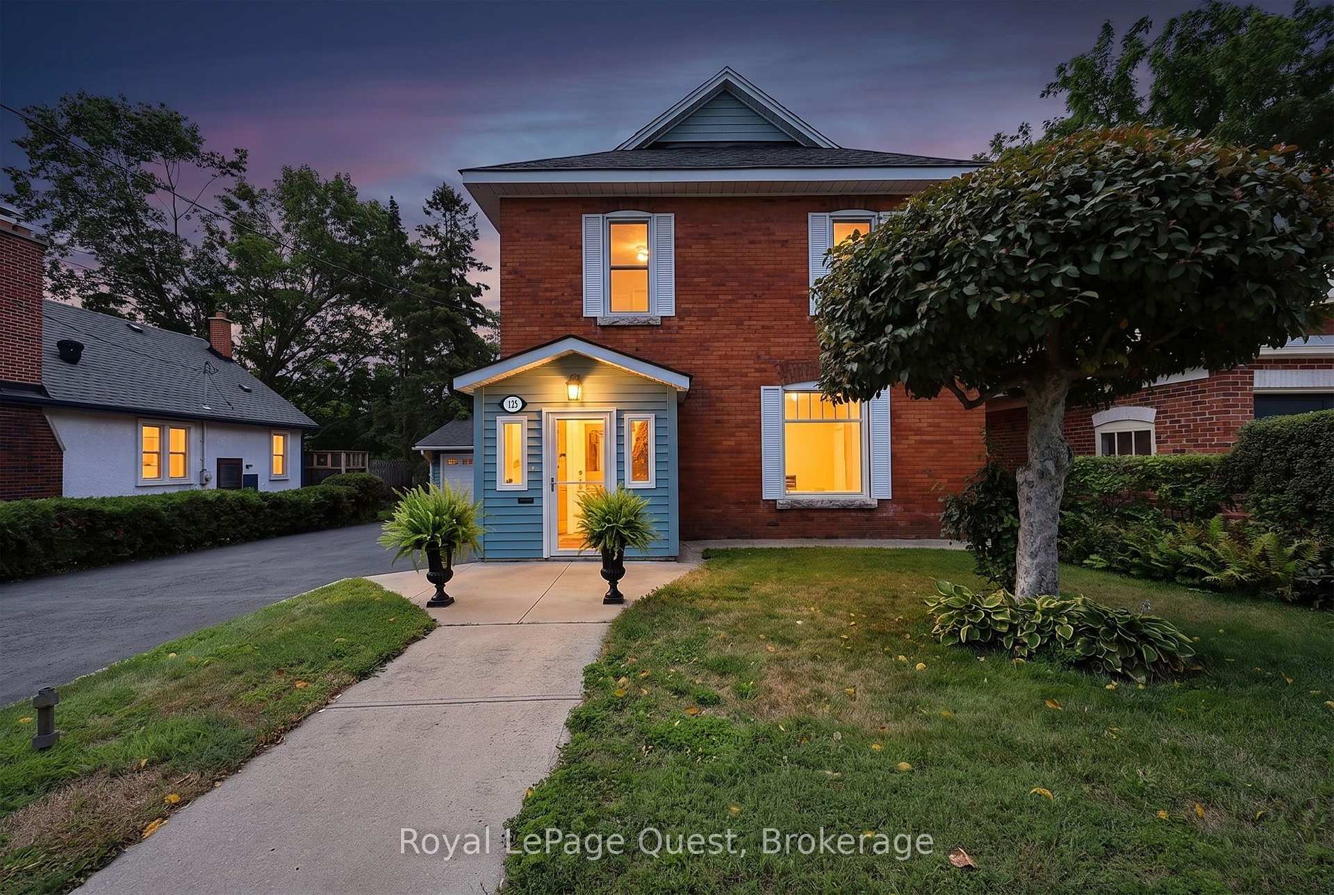 Photo 2 of 125 Coldwater Road, Orillia — HOMEH
