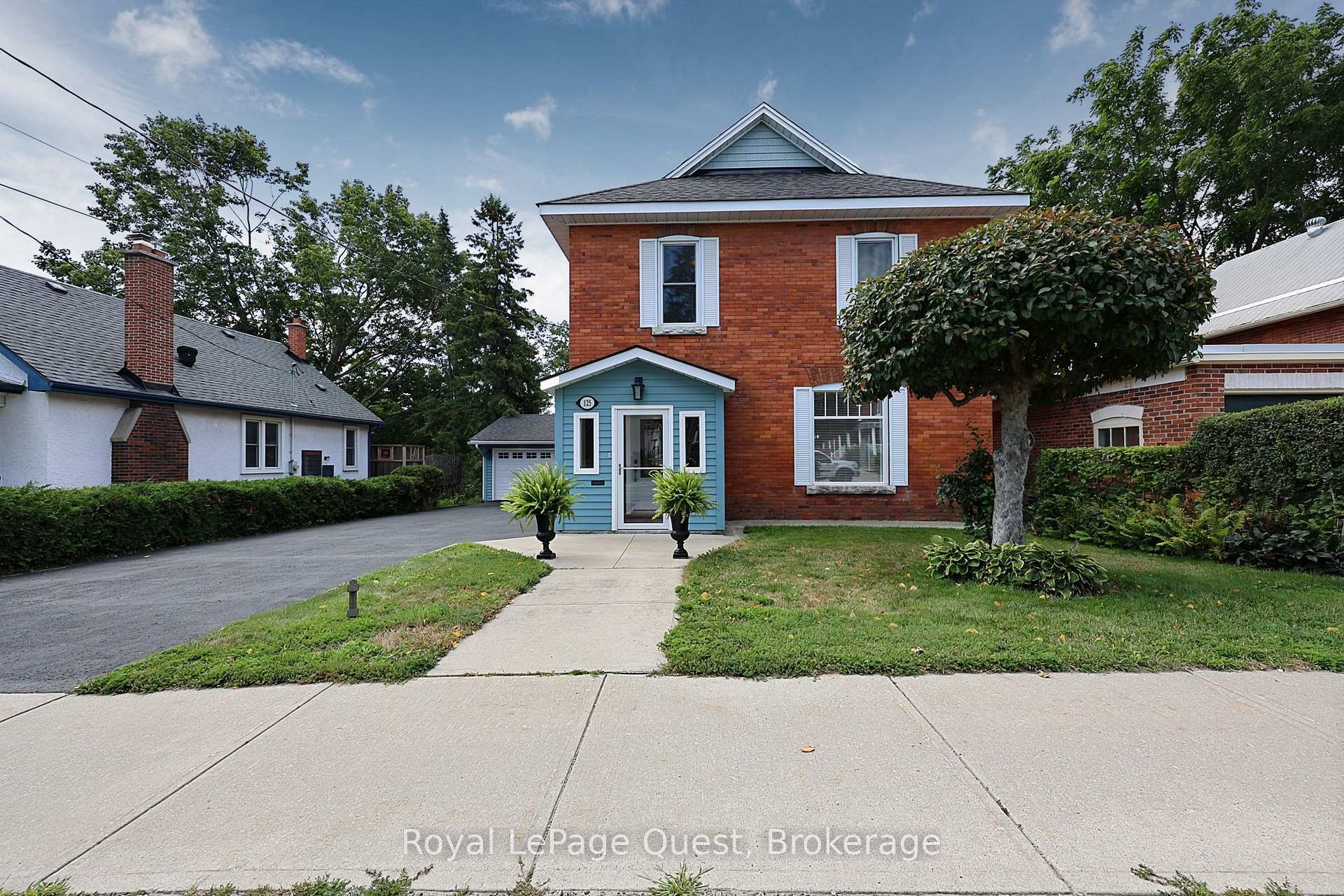 Photo 3 of 125 Coldwater Road, Orillia — HOMEH
