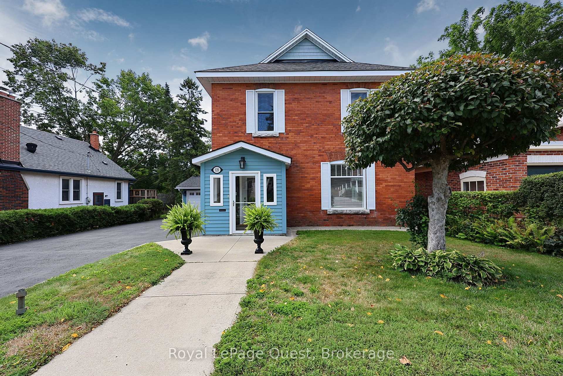 Photo 5 of 125 Coldwater Road, Orillia — HOMEH