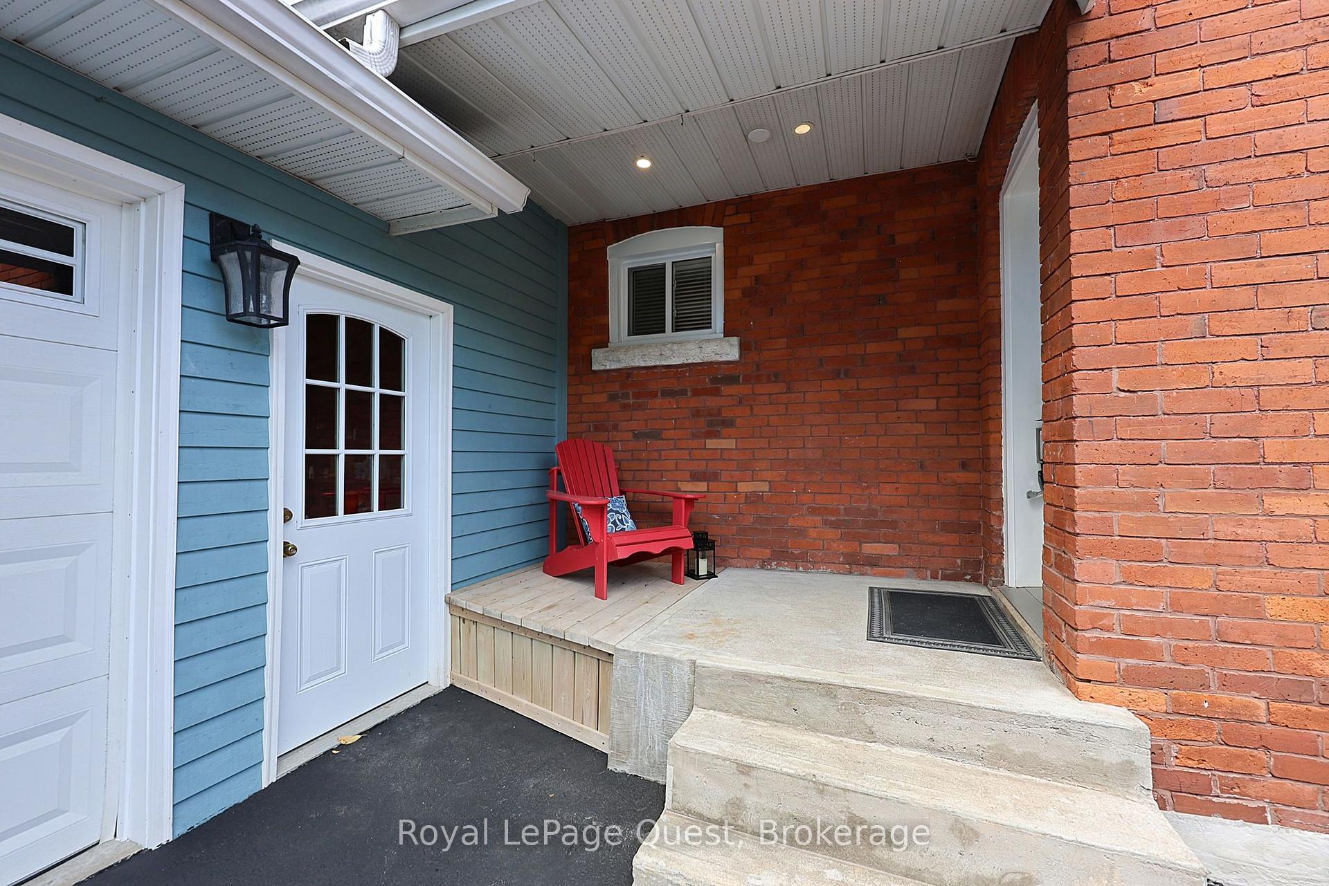 Photo 6 of 125 Coldwater Road, Orillia — HOMEH