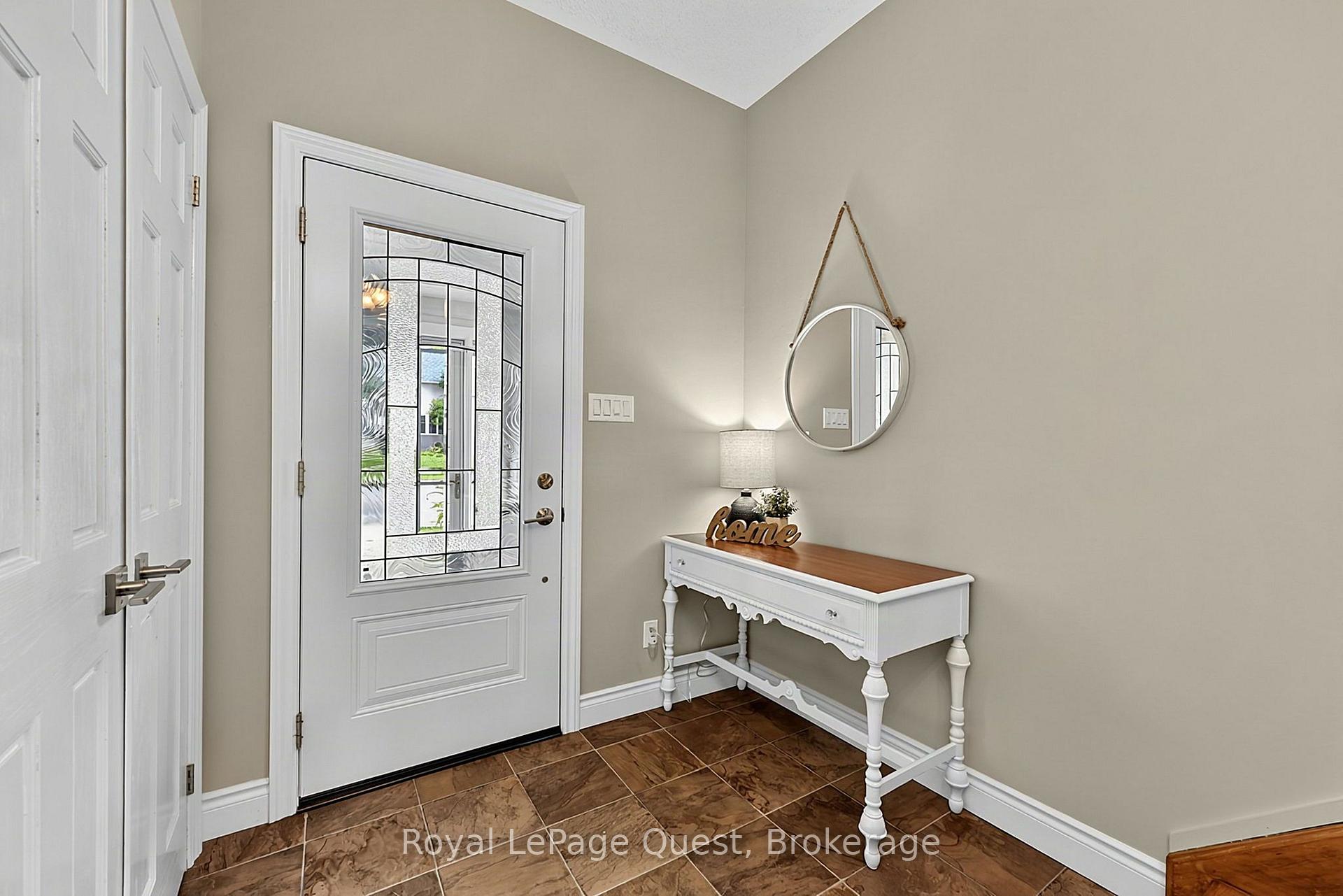Photo 7 of 125 Coldwater Road, Orillia — HOMEH