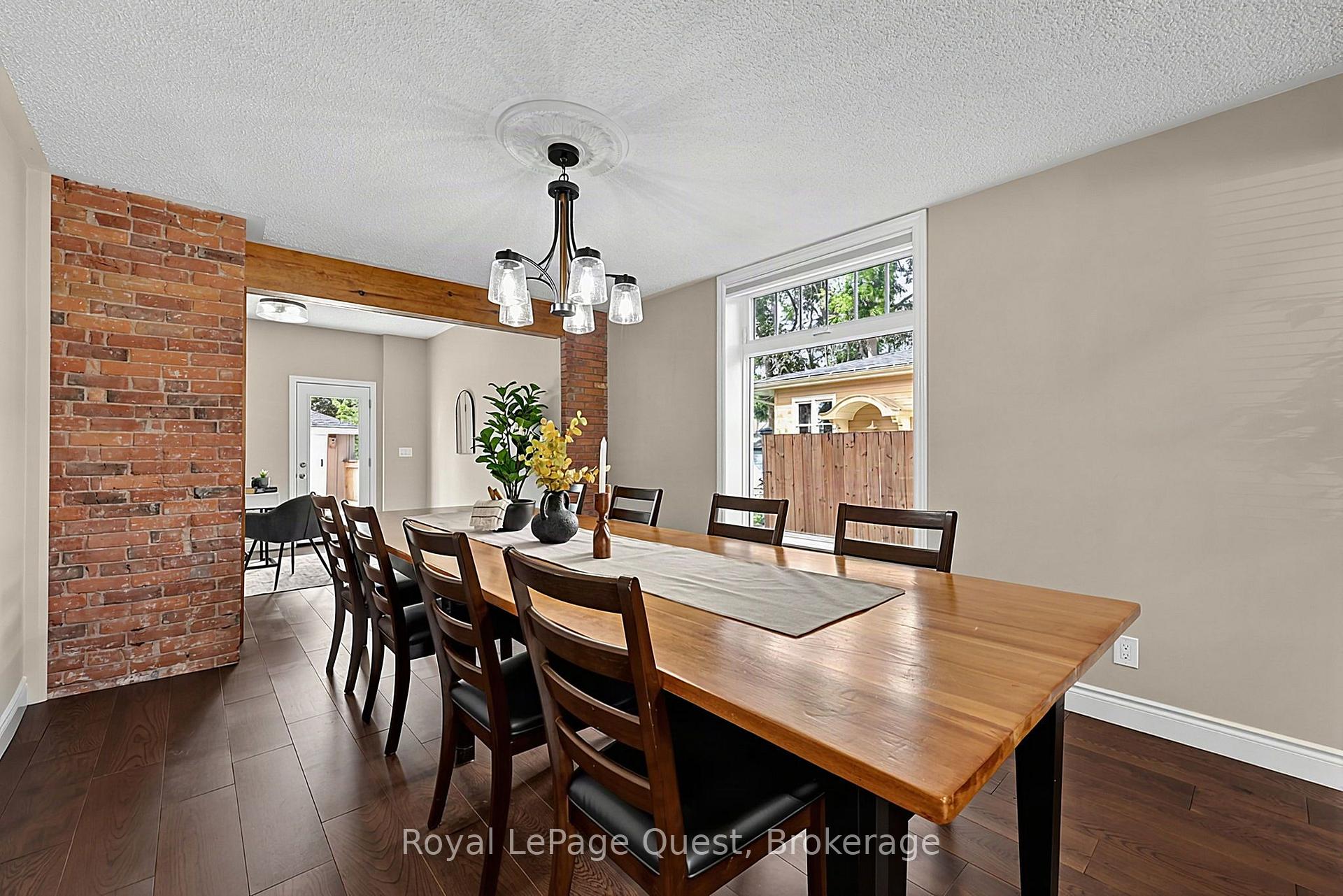 Photo 14 of 125 Coldwater Road, Orillia — HOMEH