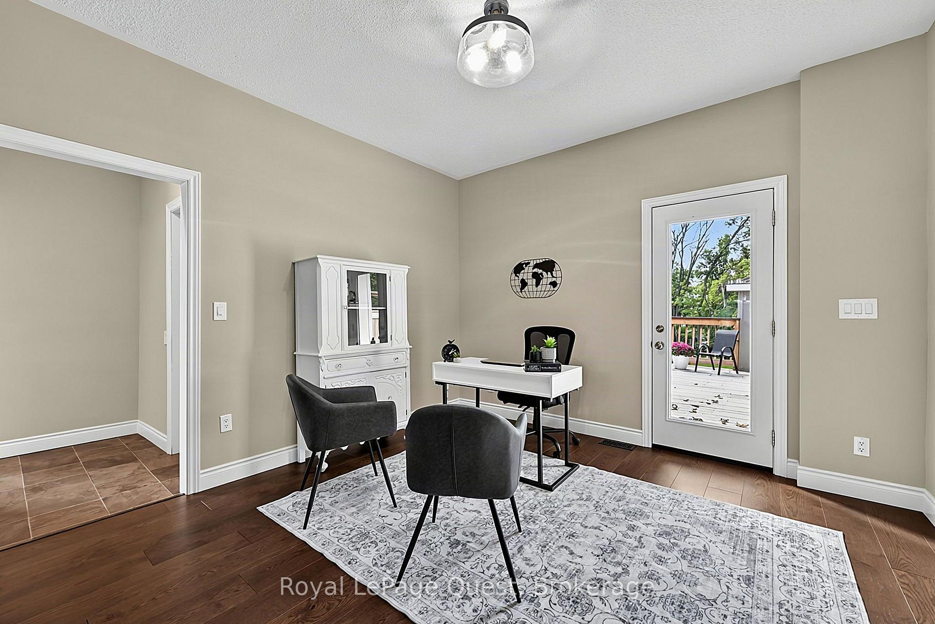 Photo 16 of 125 Coldwater Road, Orillia — HOMEH