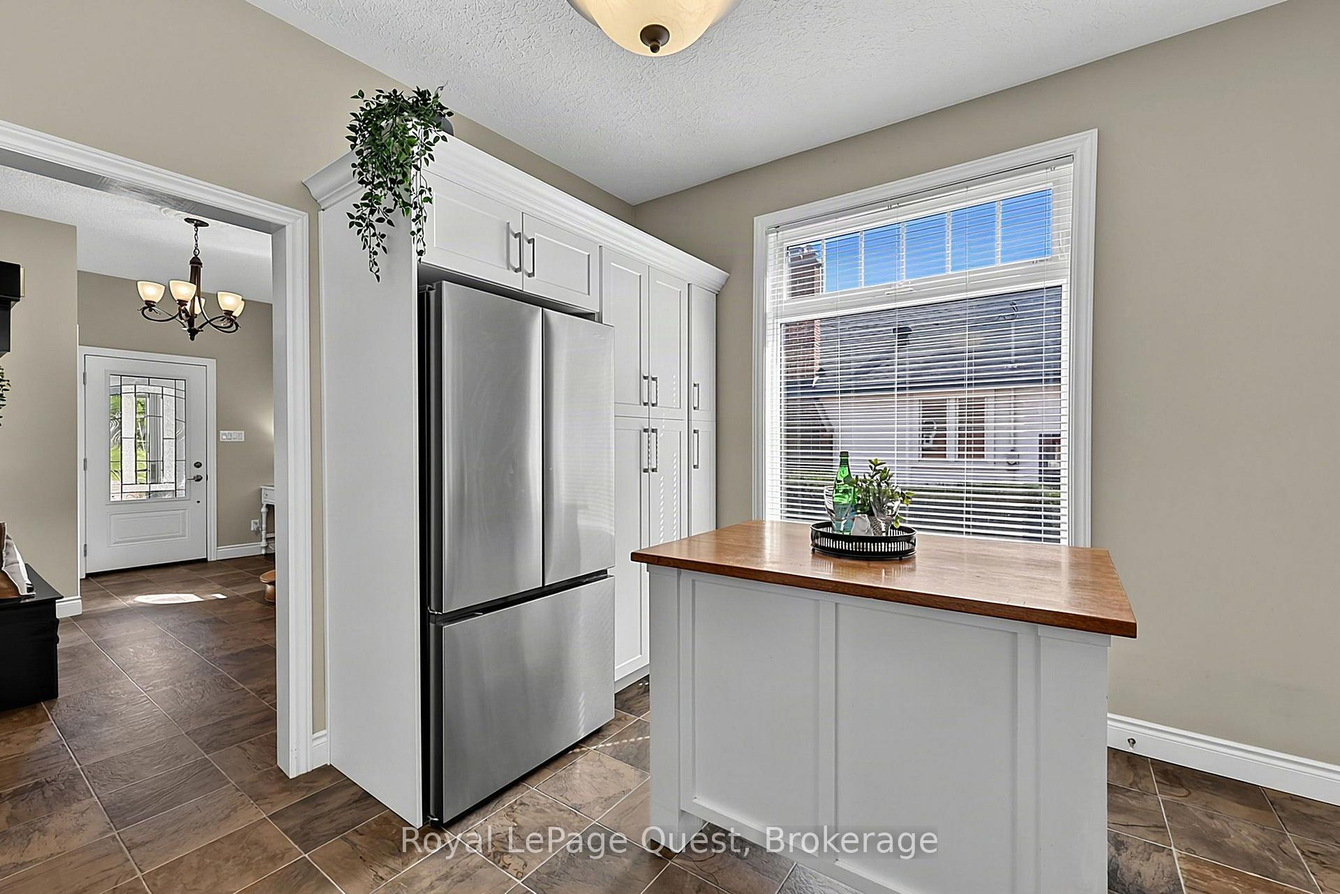 Photo 21 of 125 Coldwater Road, Orillia — HOMEH