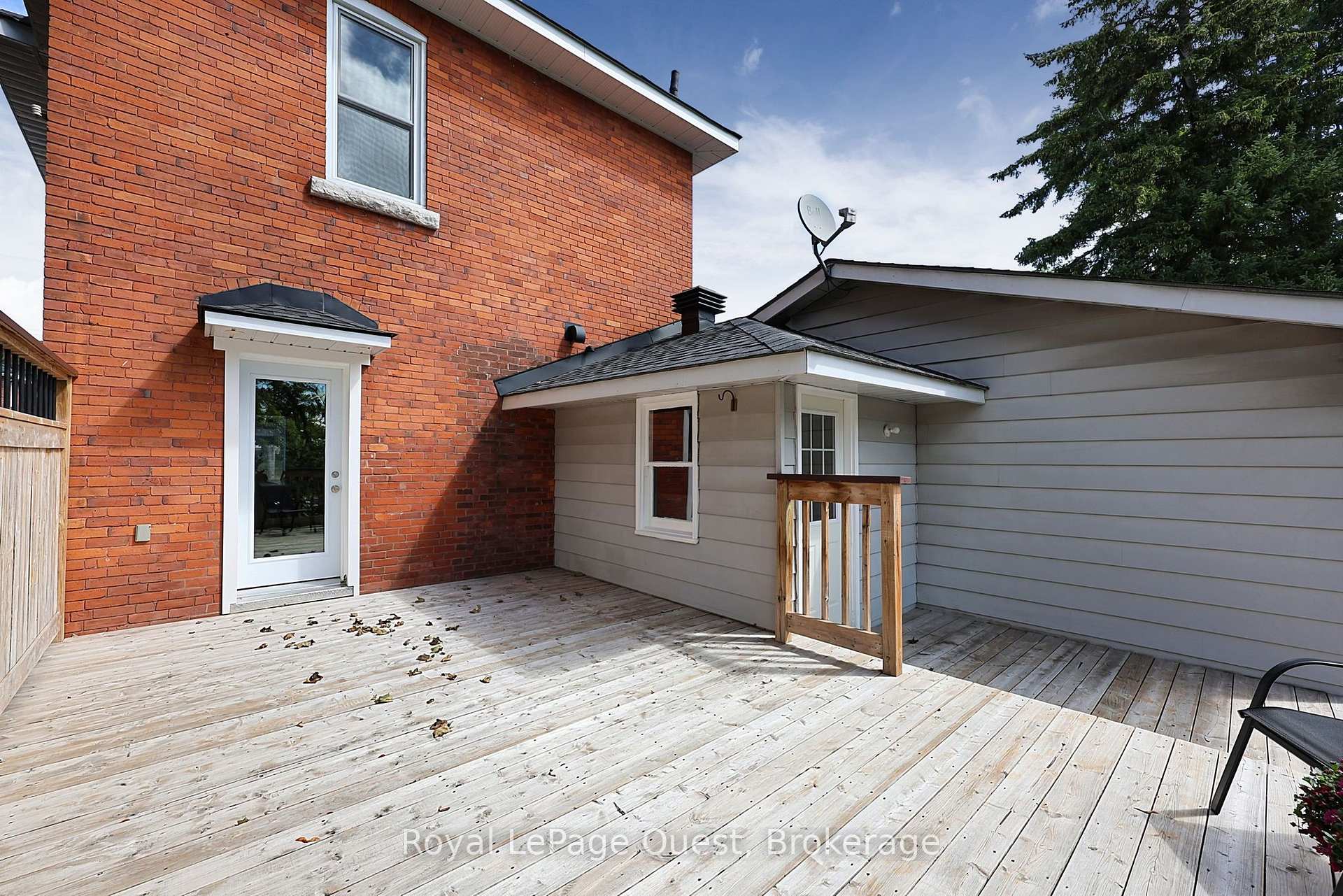 Photo 36 of 125 Coldwater Road, Orillia — HOMEH