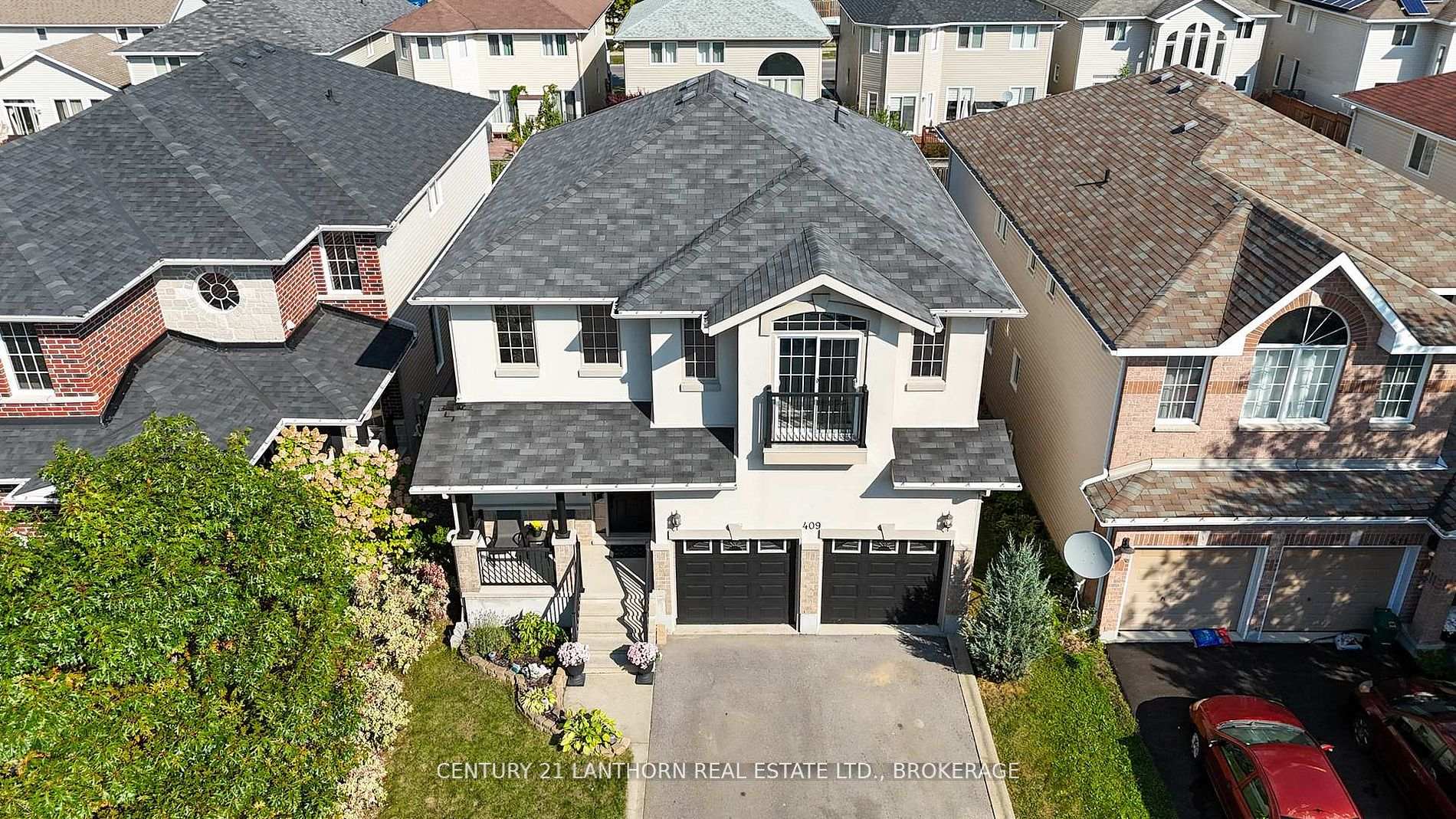 Photo 2 of 409 Cavendish Crescent, Kingston, City Northwest — HOMEH