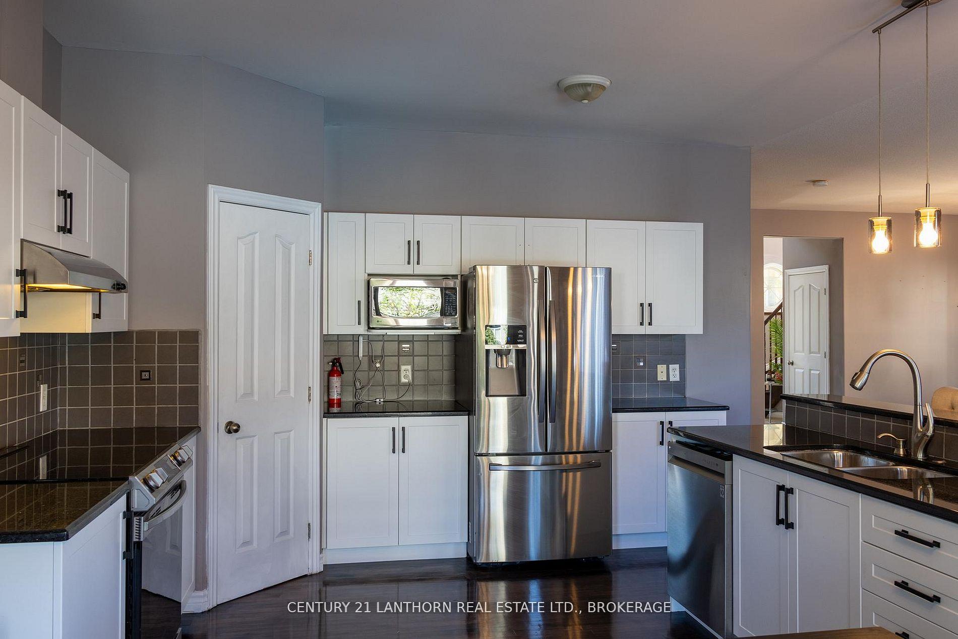 Photo 19 of 409 Cavendish Crescent, Kingston, City Northwest — HOMEH