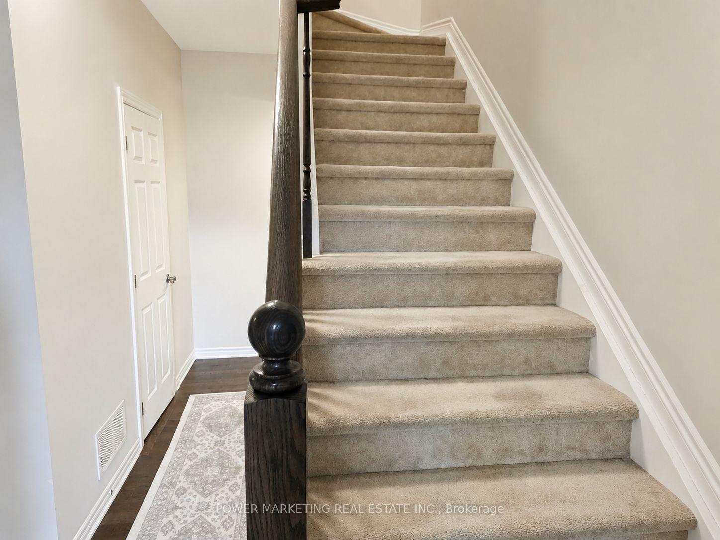 Photo 13 of 243 Atima Circle, Ottawa, Barrhaven - Half Moon Bay — HOMEH