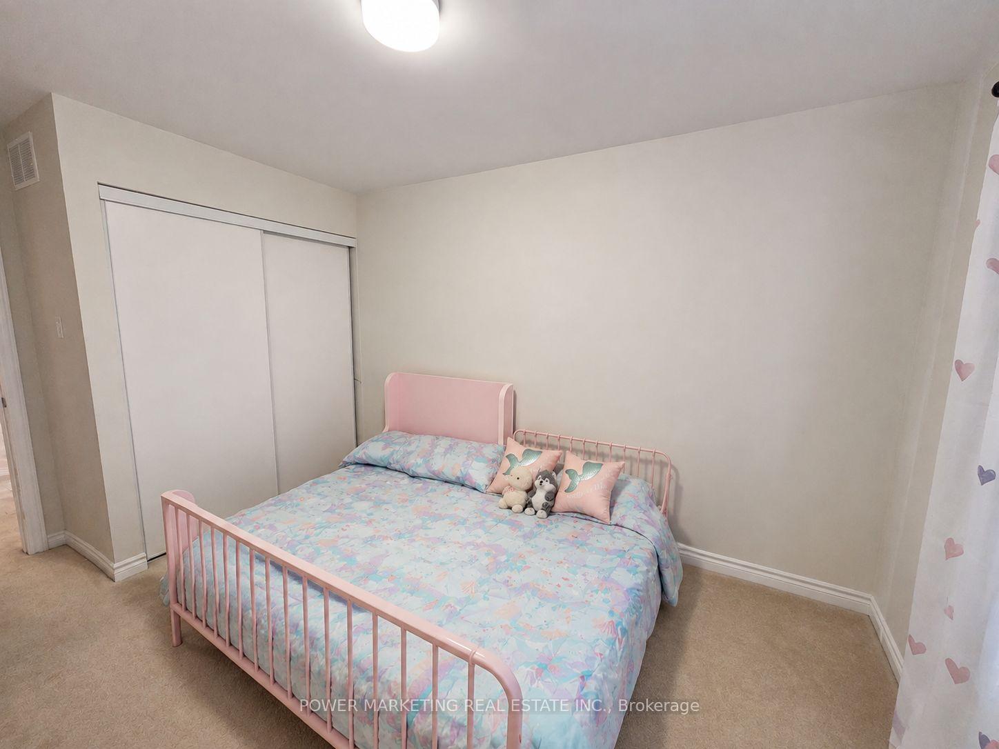 Photo 21 of 243 Atima Circle, Ottawa, Barrhaven - Half Moon Bay — HOMEH