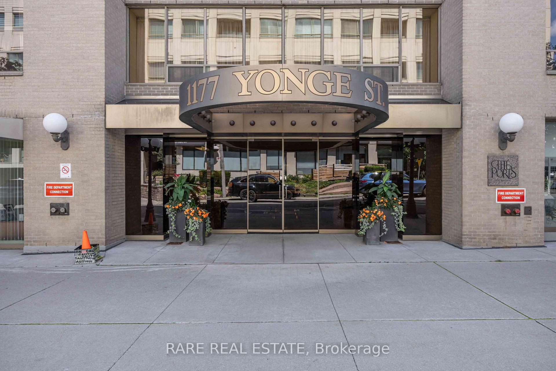 Photo 12 of Unit 412, 1177 Yonge Street, Toronto, Rosedale-Moore Park — HOMEH