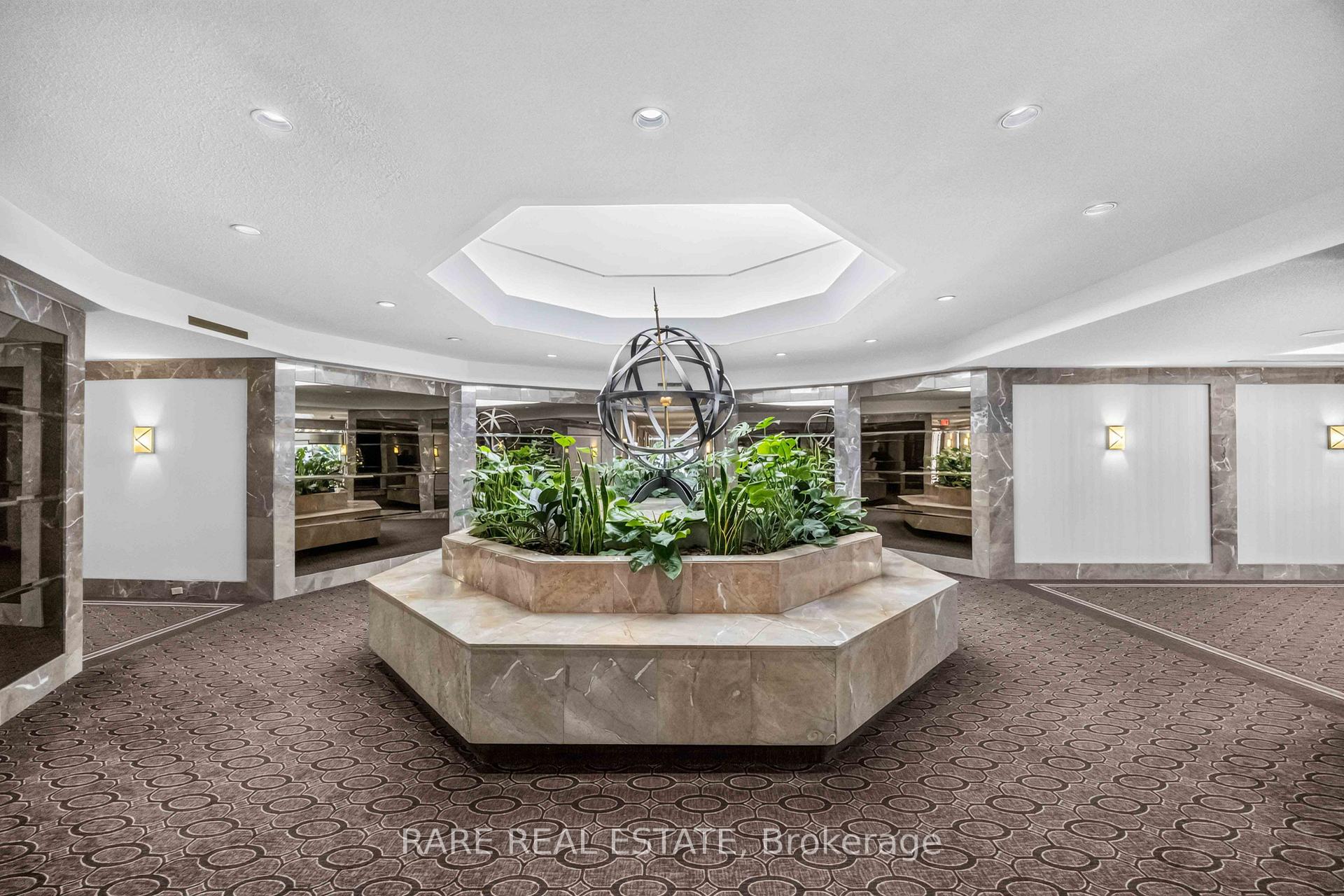 Photo 14 of Unit 412, 1177 Yonge Street, Toronto, Rosedale-Moore Park — HOMEH