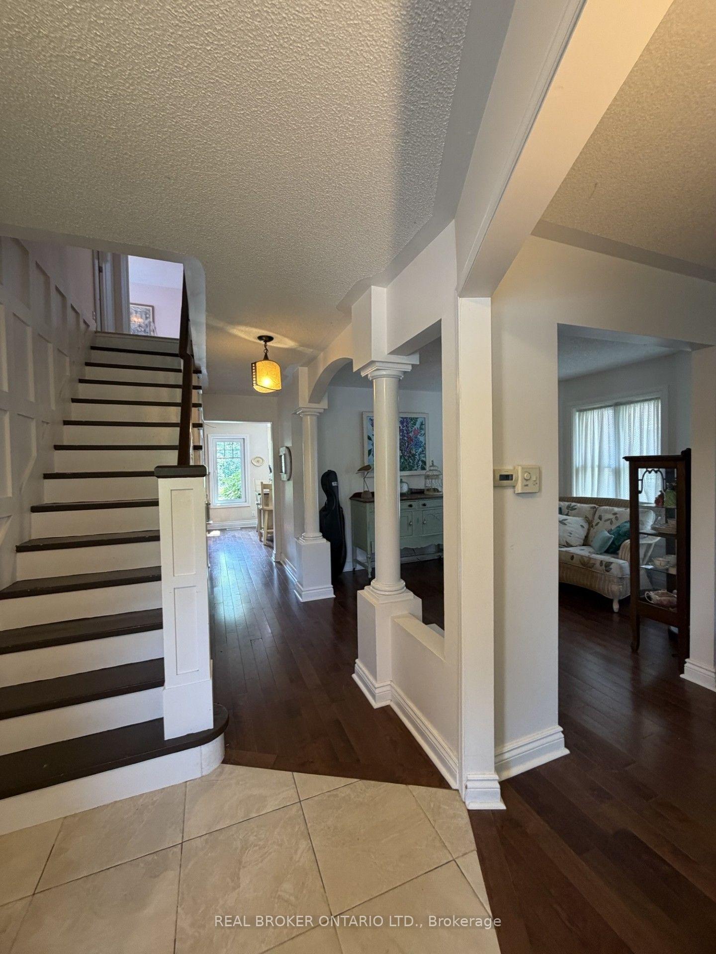Photo 5 of Unit UPPER, 205 Cedar Beach Road, Brock, Beaverton — HOMEH
