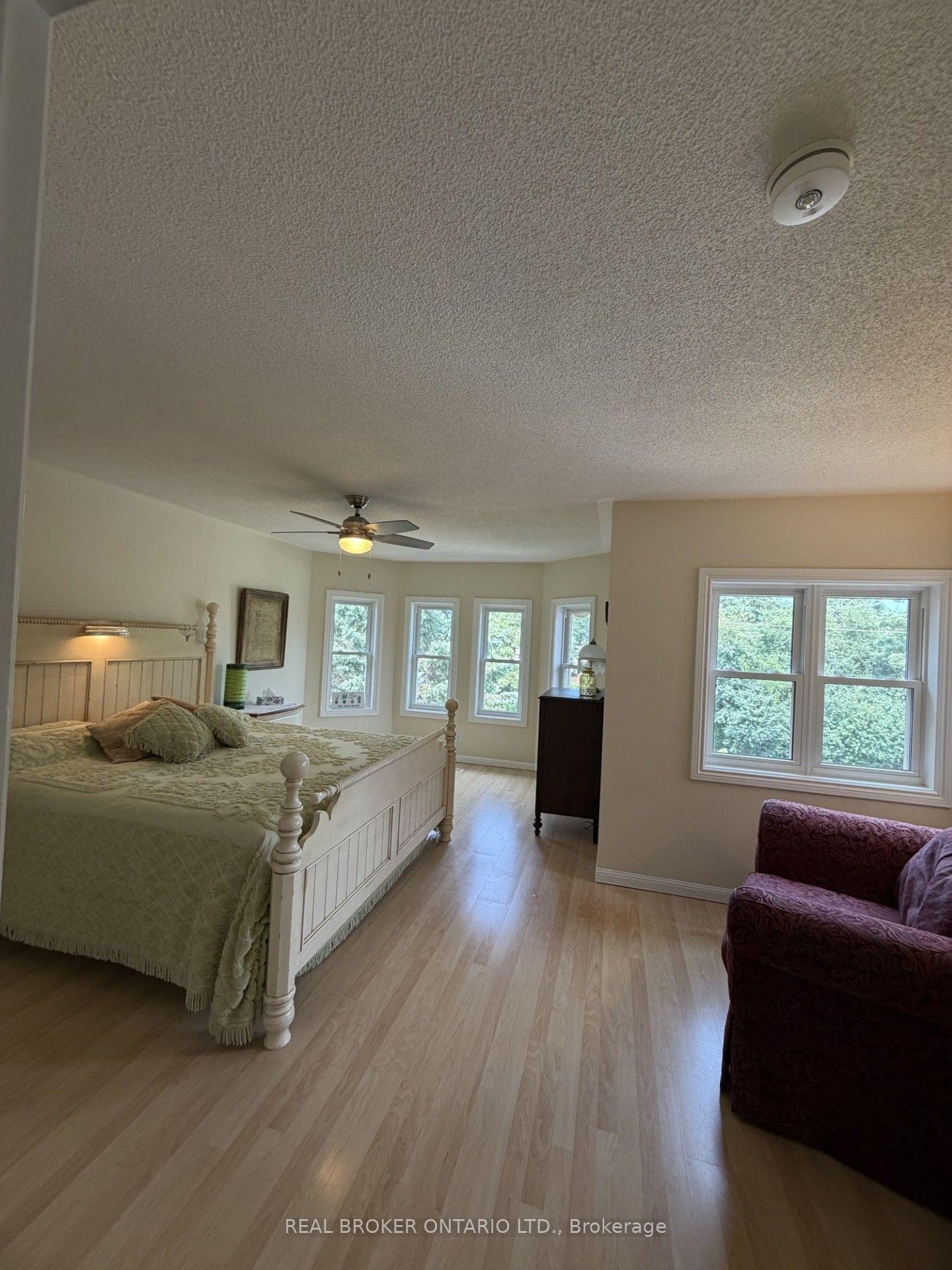 Photo 7 of Unit UPPER, 205 Cedar Beach Road, Brock, Beaverton — HOMEH